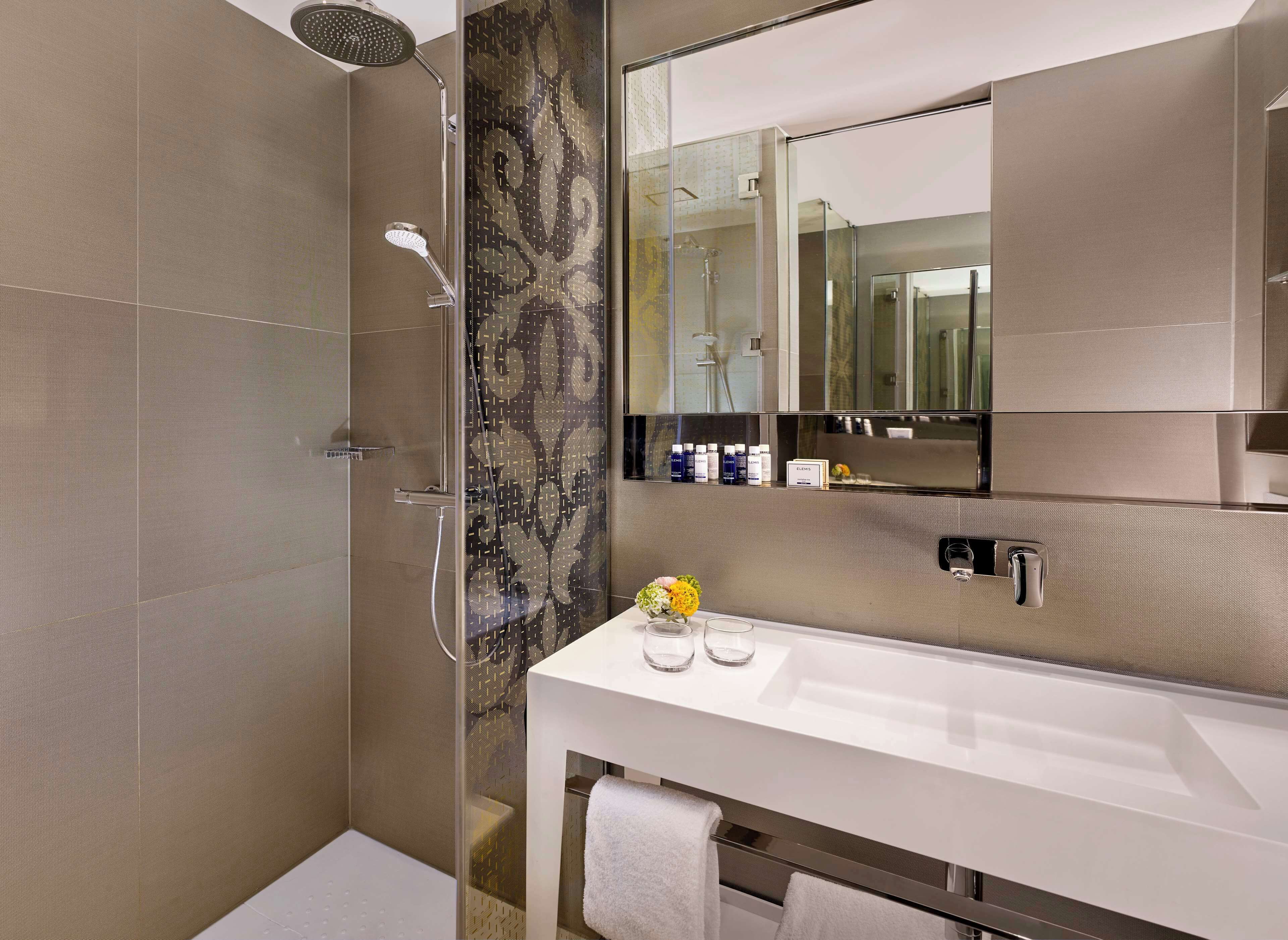 Park Plaza Victoria Amsterdam Park Plaza Victoria Amsterdam
