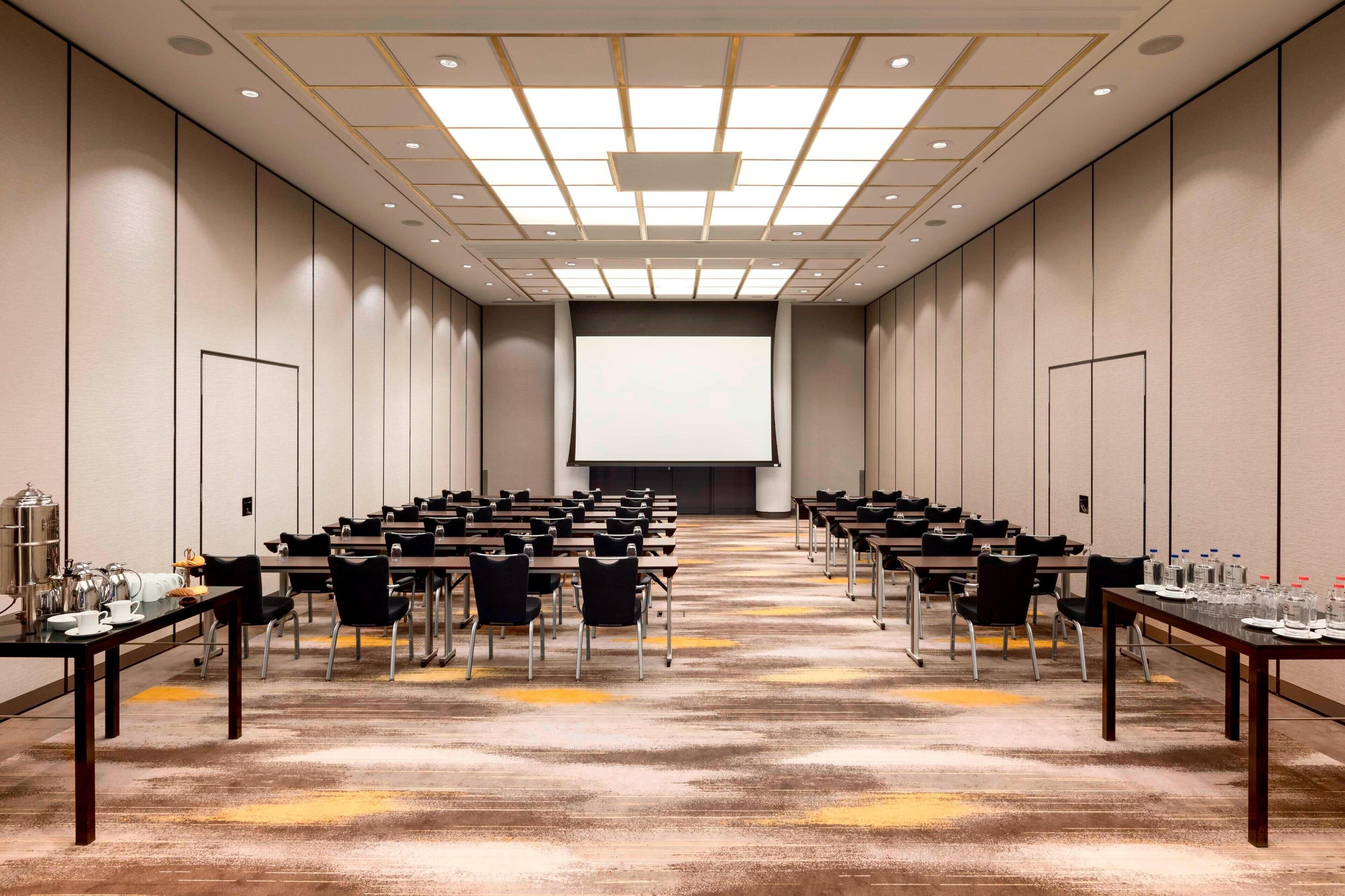 Sheraton Amsterdam Airport Hotel and Conference Center Sheraton Amsterdam Airport Hotel and Conference Center