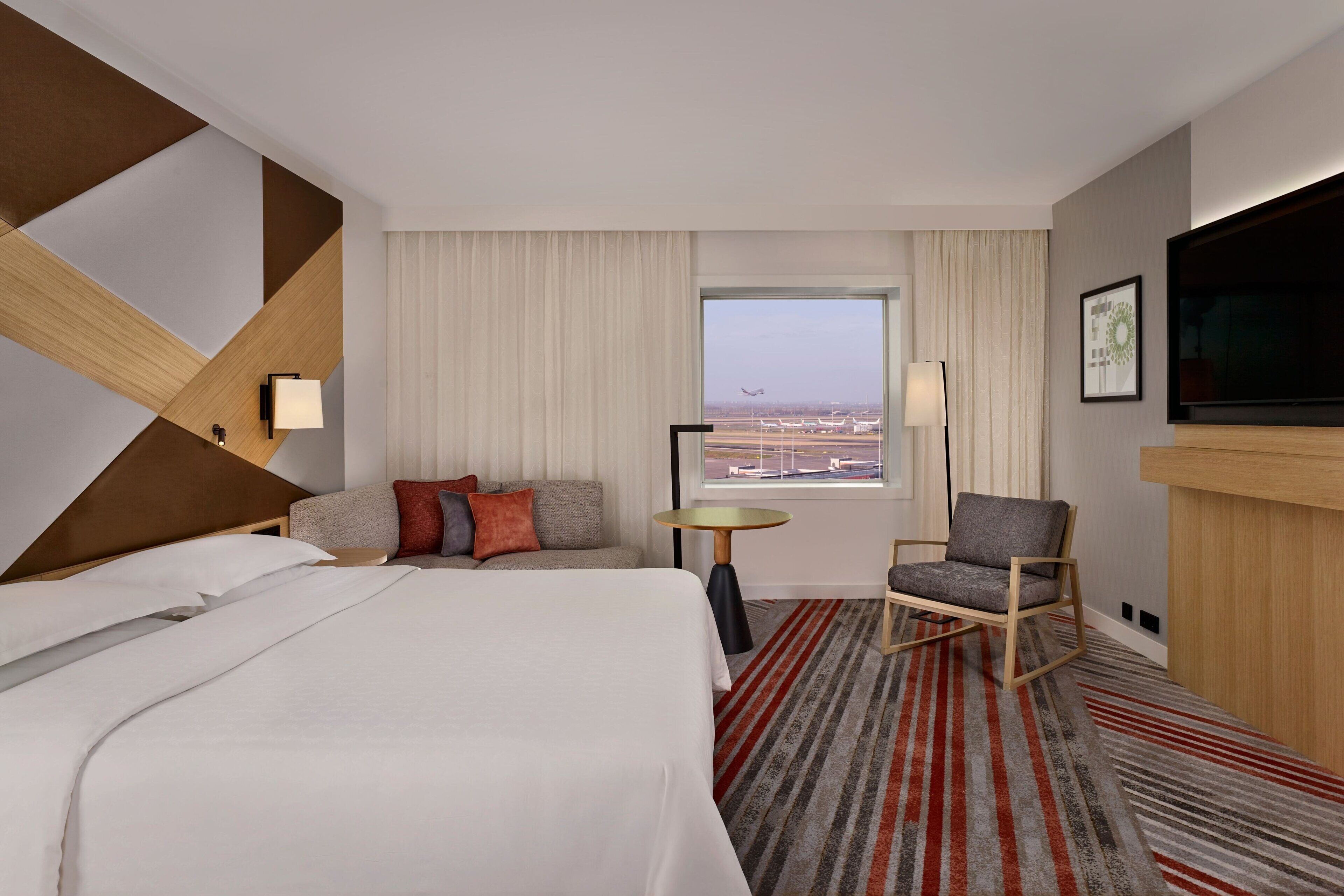 Sheraton Amsterdam Airport Hotel and Conference Center Sheraton Amsterdam Airport Hotel and Conference Center