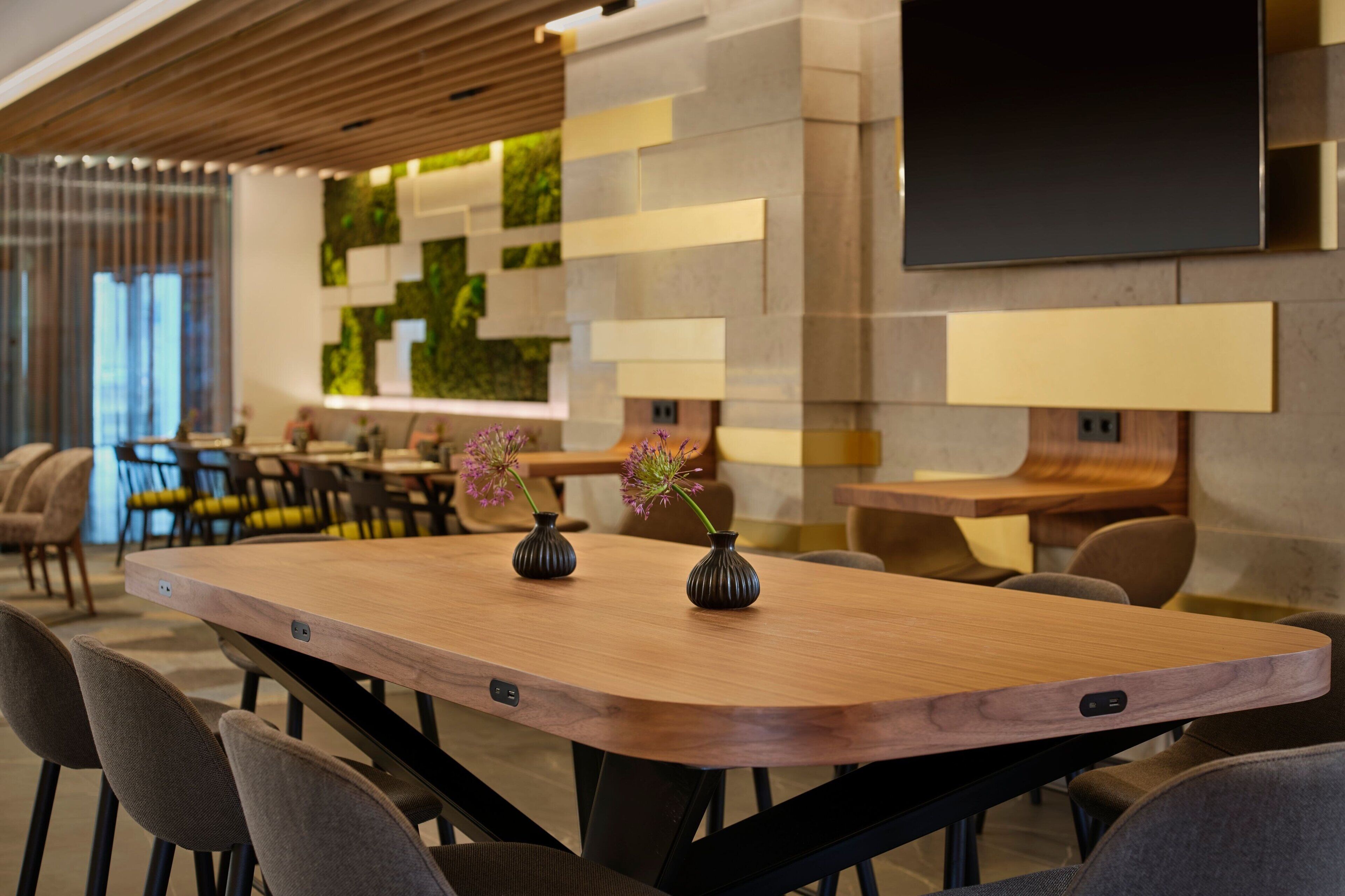 Sheraton Amsterdam Airport Hotel and Conference Center Sheraton Amsterdam Airport Hotel and Conference Center