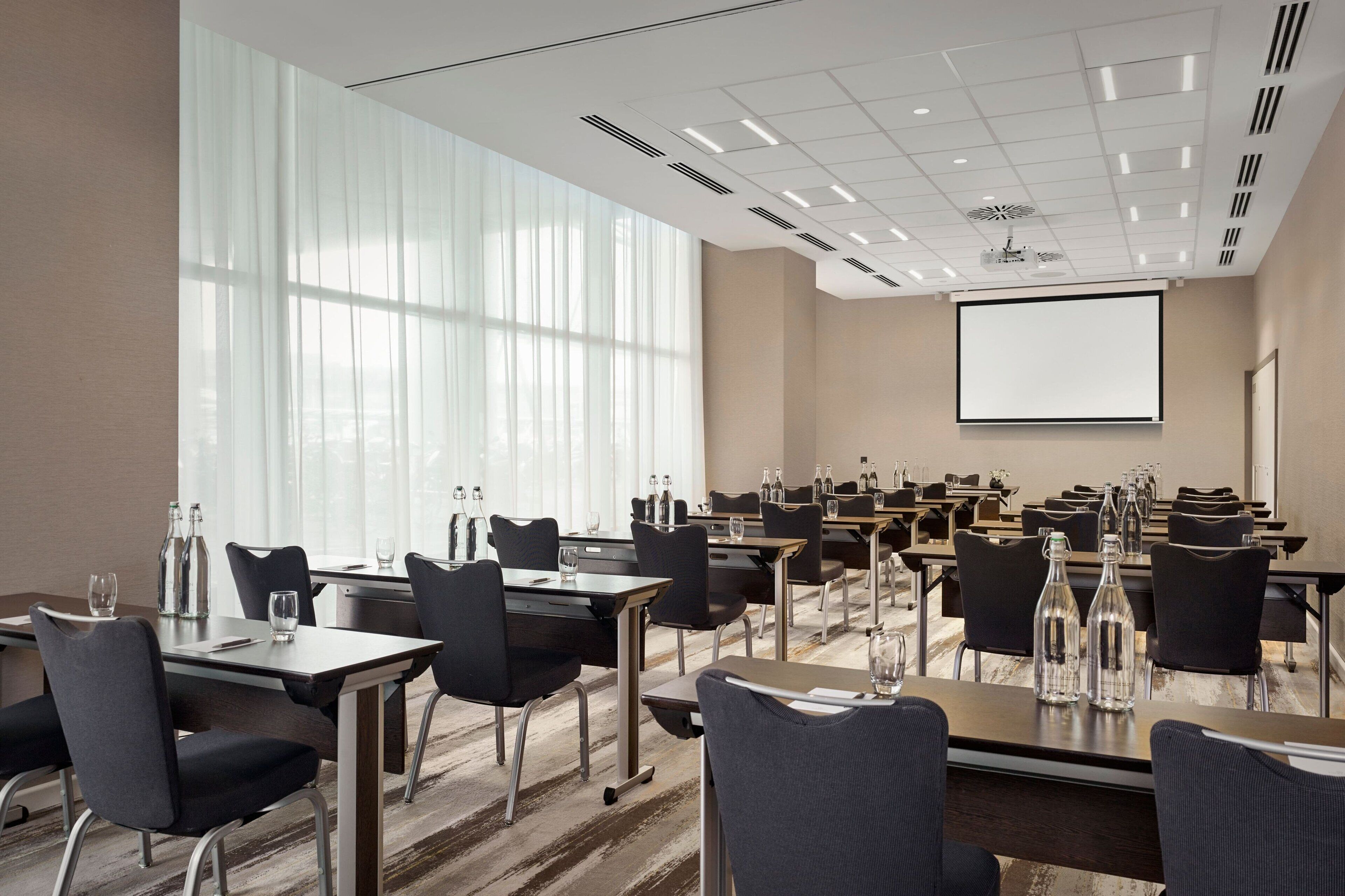 Sheraton Amsterdam Airport Hotel and Conference Center Sheraton Amsterdam Airport Hotel and Conference Center
