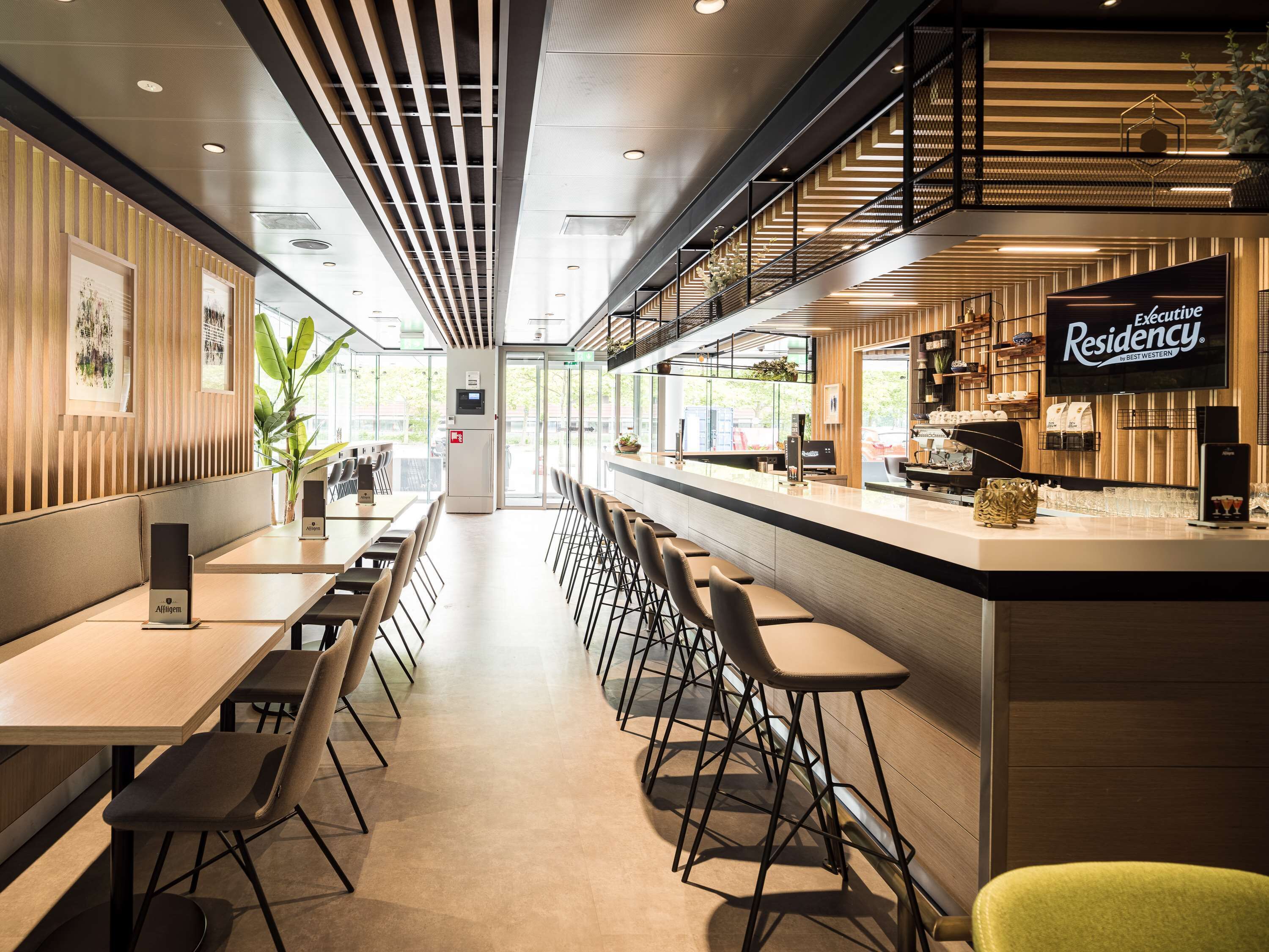 Executive Residency by Best Western Amsterdam Airport Executive Residency by Best Western Amsterdam Airport