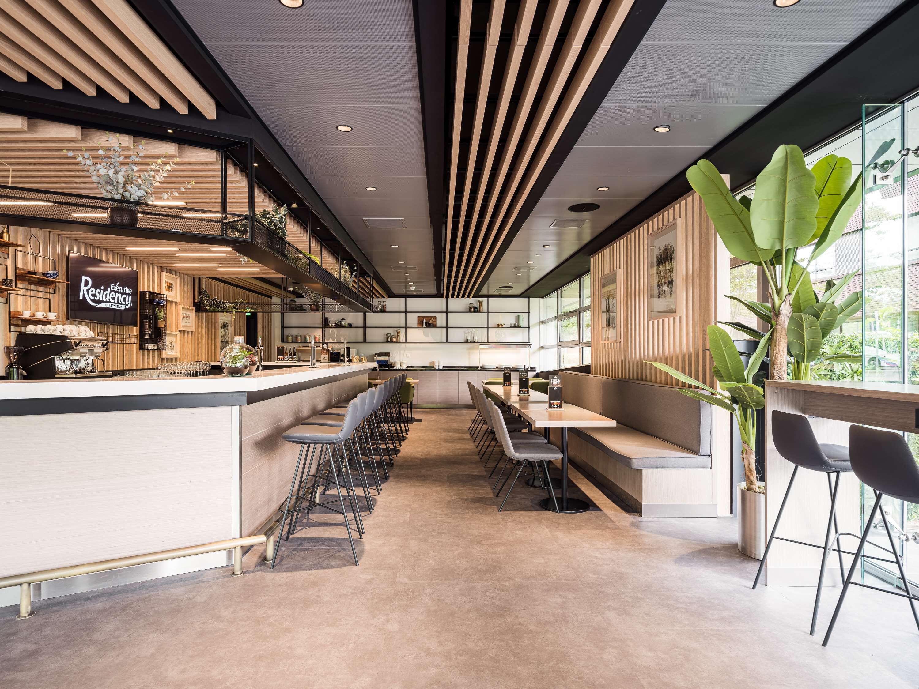 Executive Residency by Best Western Amsterdam Airport Executive Residency by Best Western Amsterdam Airport