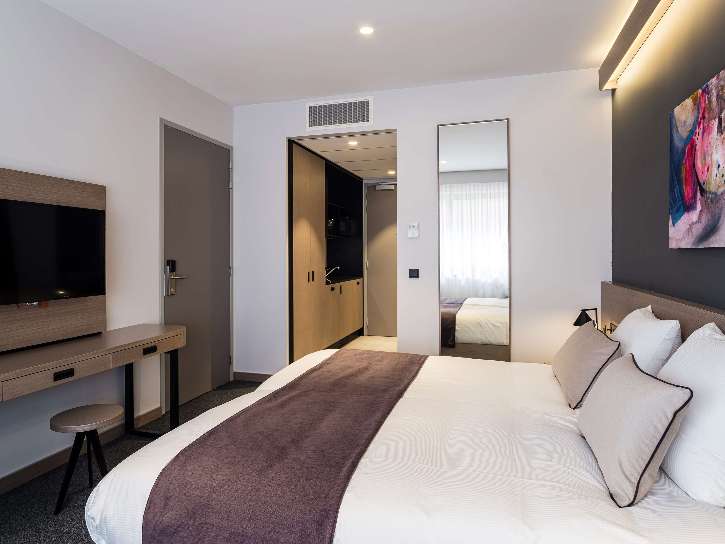 Executive Residency by Best Western Amsterdam Airport Executive Residency by Best Western Amsterdam Airport