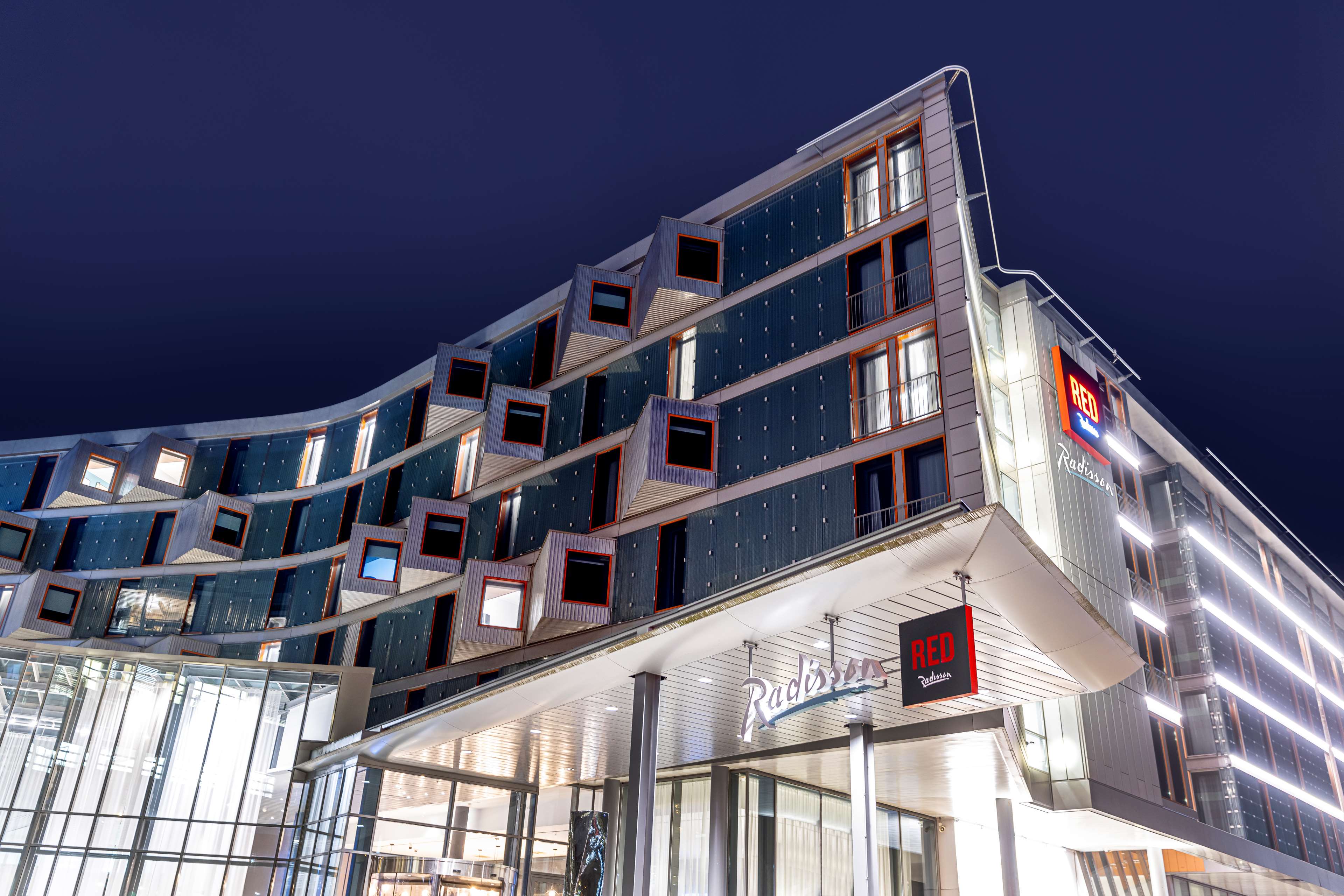 Radisson Hotel & Conference Centre Oslo Airport Radisson Hotel & Conference Centre Oslo Airport
