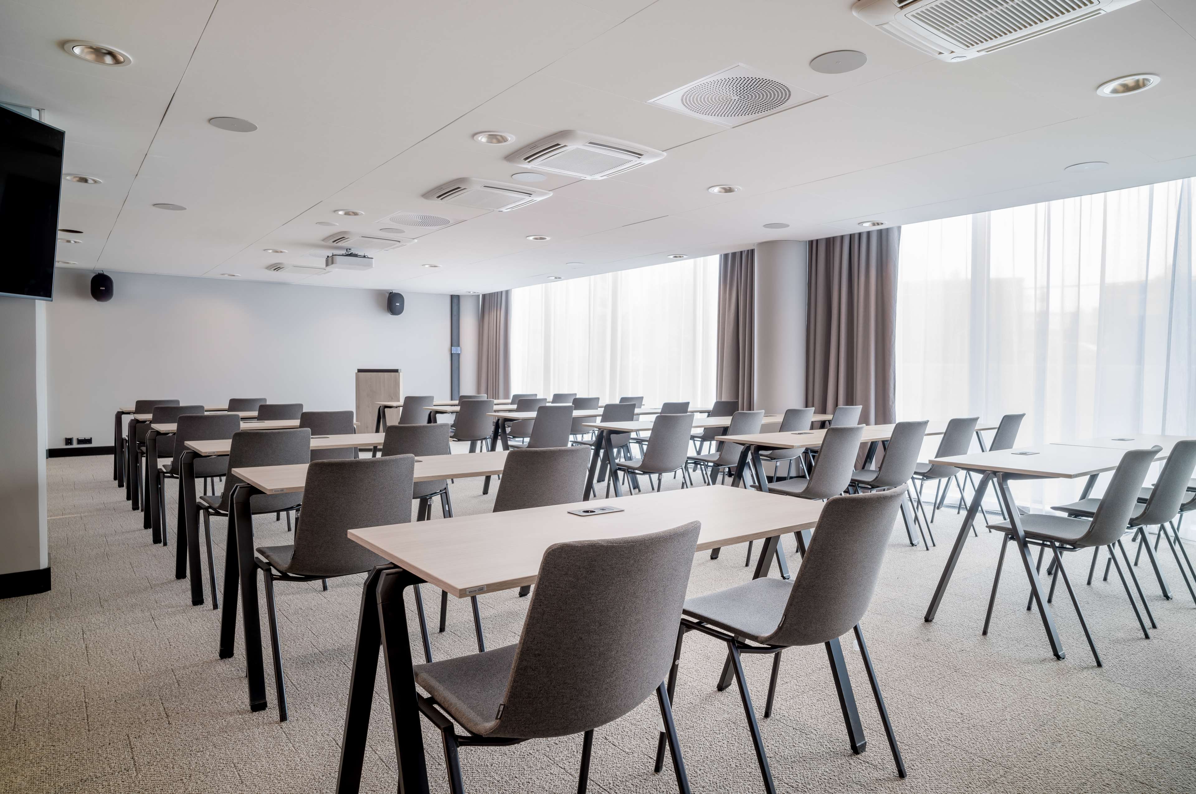 Radisson Hotel & Conference Centre Oslo Airport Radisson Hotel & Conference Centre Oslo Airport