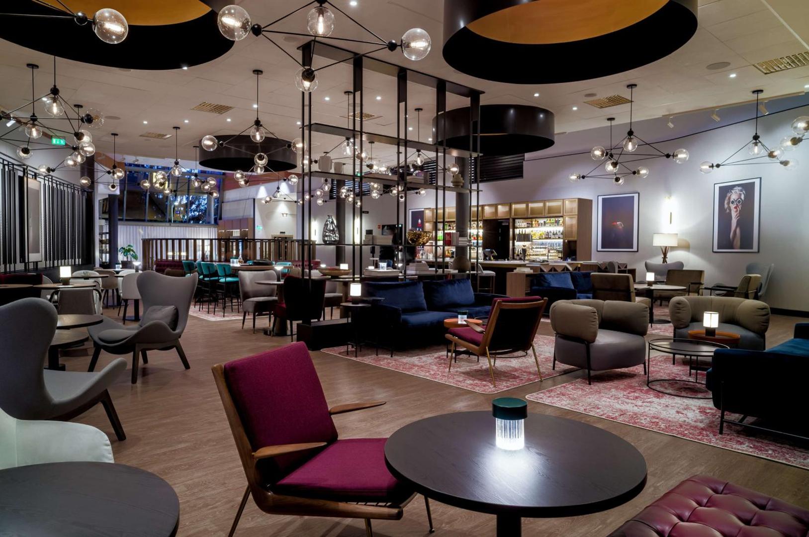 Radisson Hotel & Conference Centre Oslo Airport Radisson Hotel & Conference Centre Oslo Airport