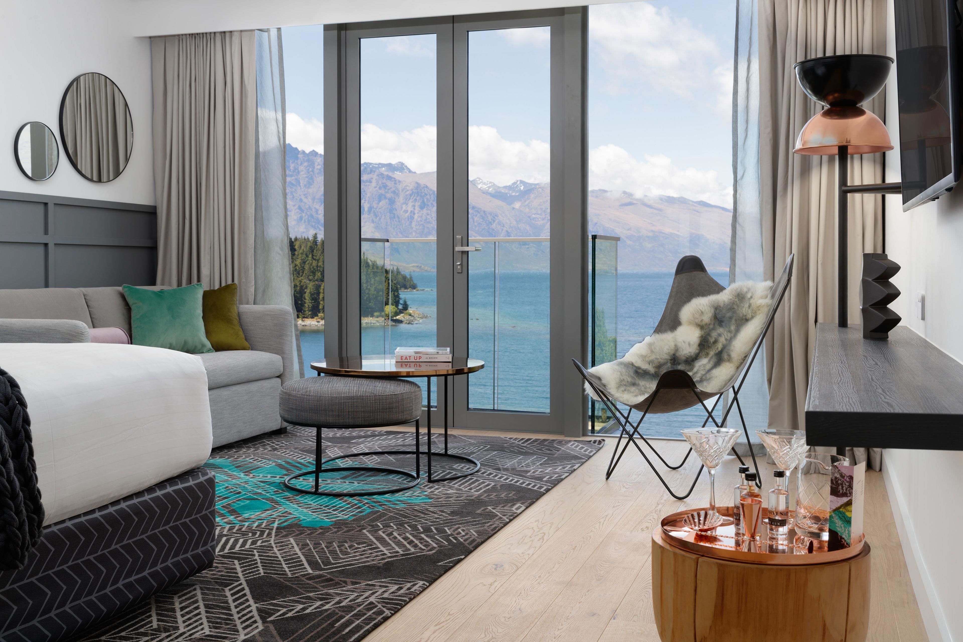 QT Queenstown QT Queenstown