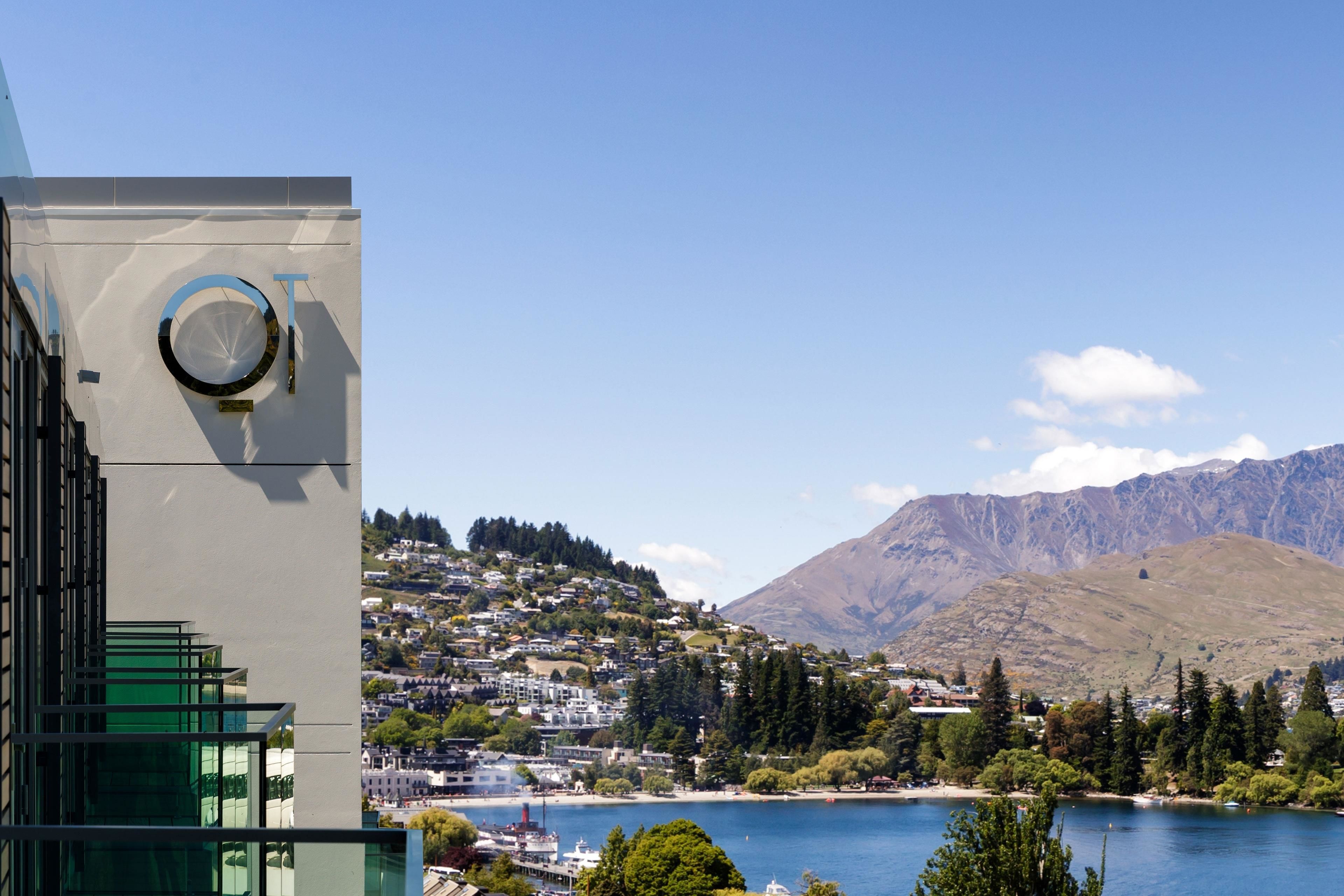QT Queenstown QT Queenstown