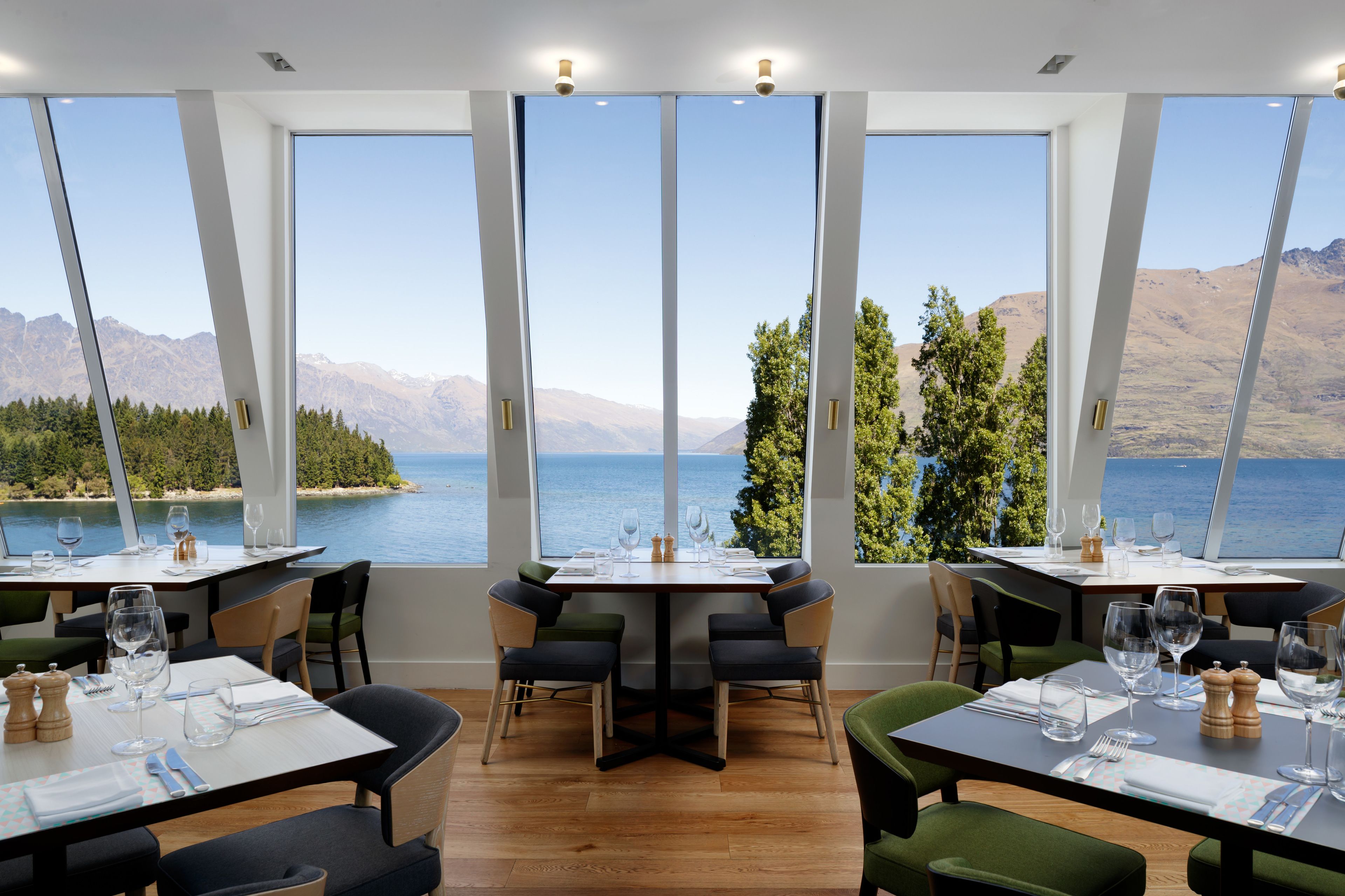 QT Queenstown QT Queenstown