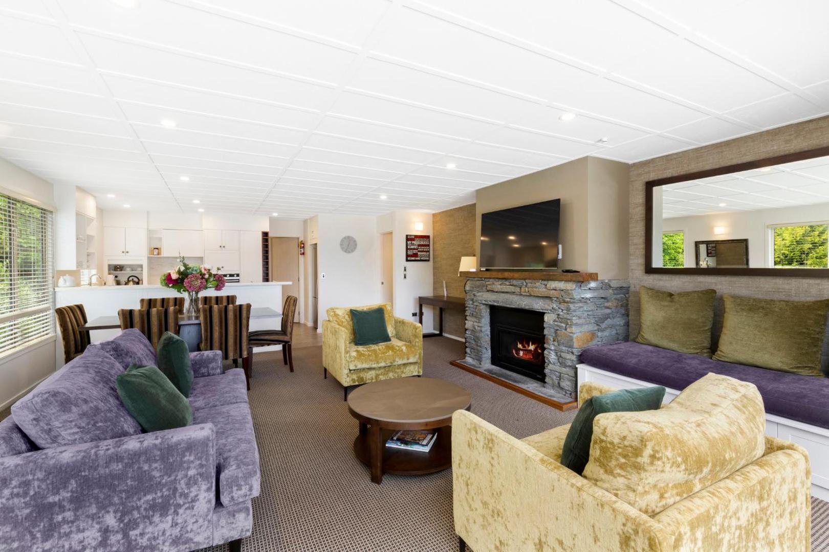 Queenstown House Boutique Bed & Breakfast & Apartments Queenstown House Boutique Bed & Breakfast & Apartments