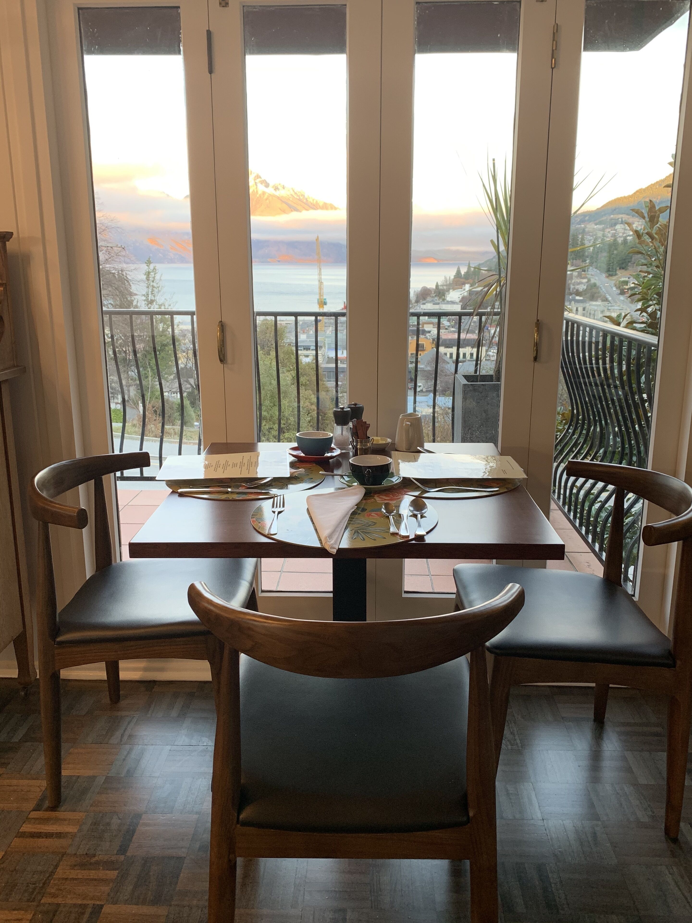 Queenstown House Boutique Bed & Breakfast & Apartments Queenstown House Boutique Bed & Breakfast & Apartments