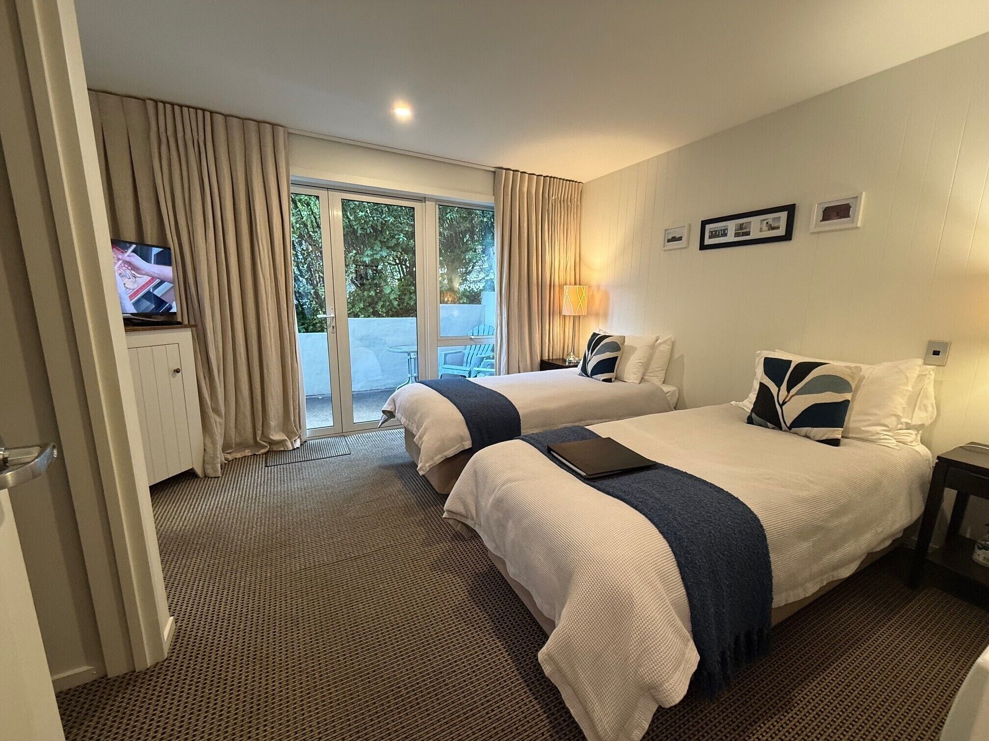 Queenstown House Boutique Bed & Breakfast & Apartments Queenstown House Boutique Bed & Breakfast & Apartments