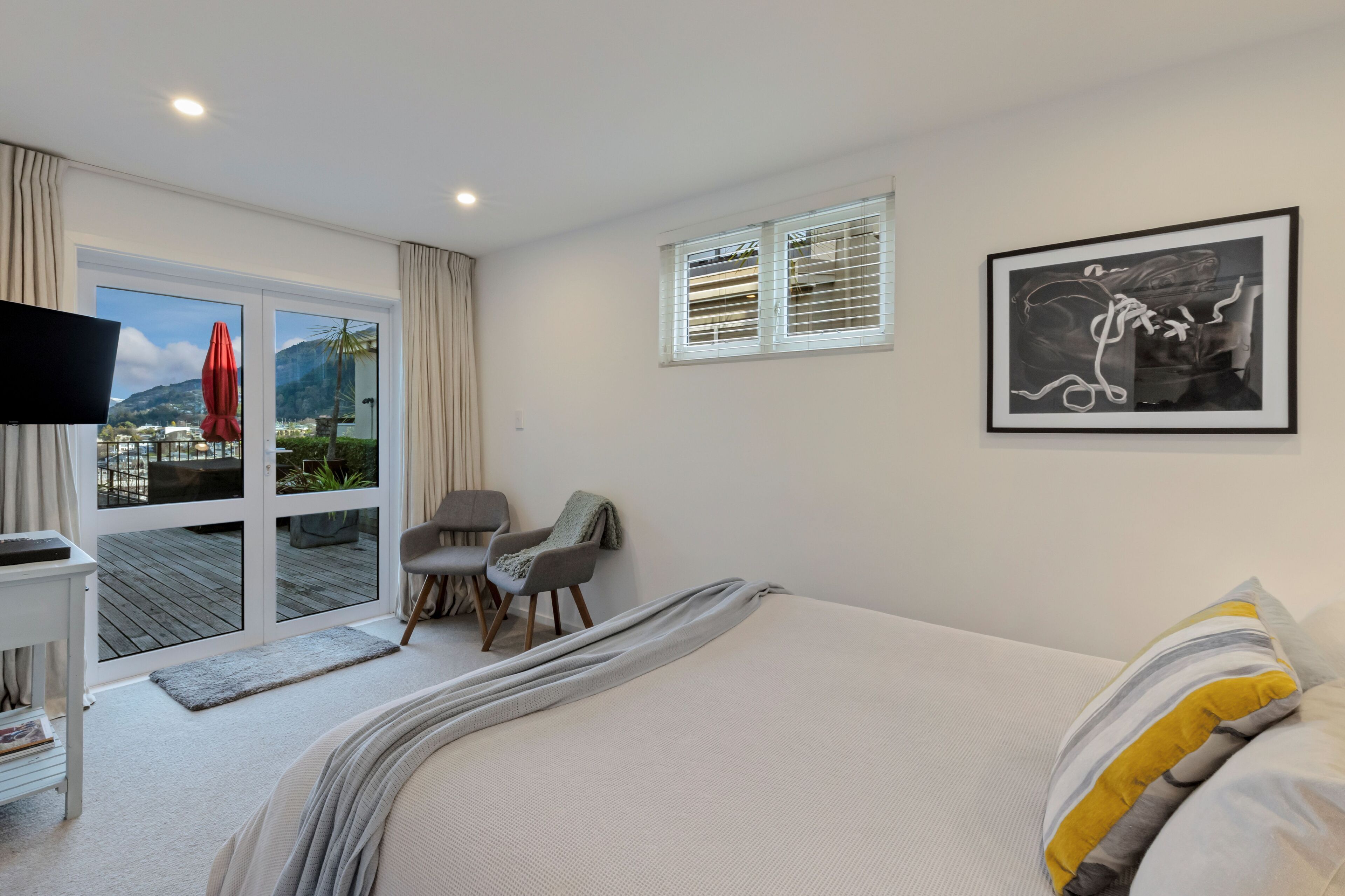 Queenstown House Boutique Bed & Breakfast & Apartments Queenstown House Boutique Bed & Breakfast & Apartments