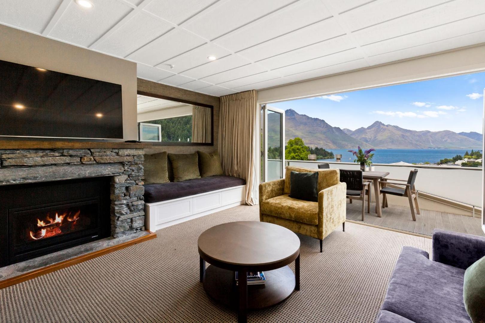 Queenstown House Boutique Bed & Breakfast & Apartments Queenstown House Boutique Bed & Breakfast & Apartments