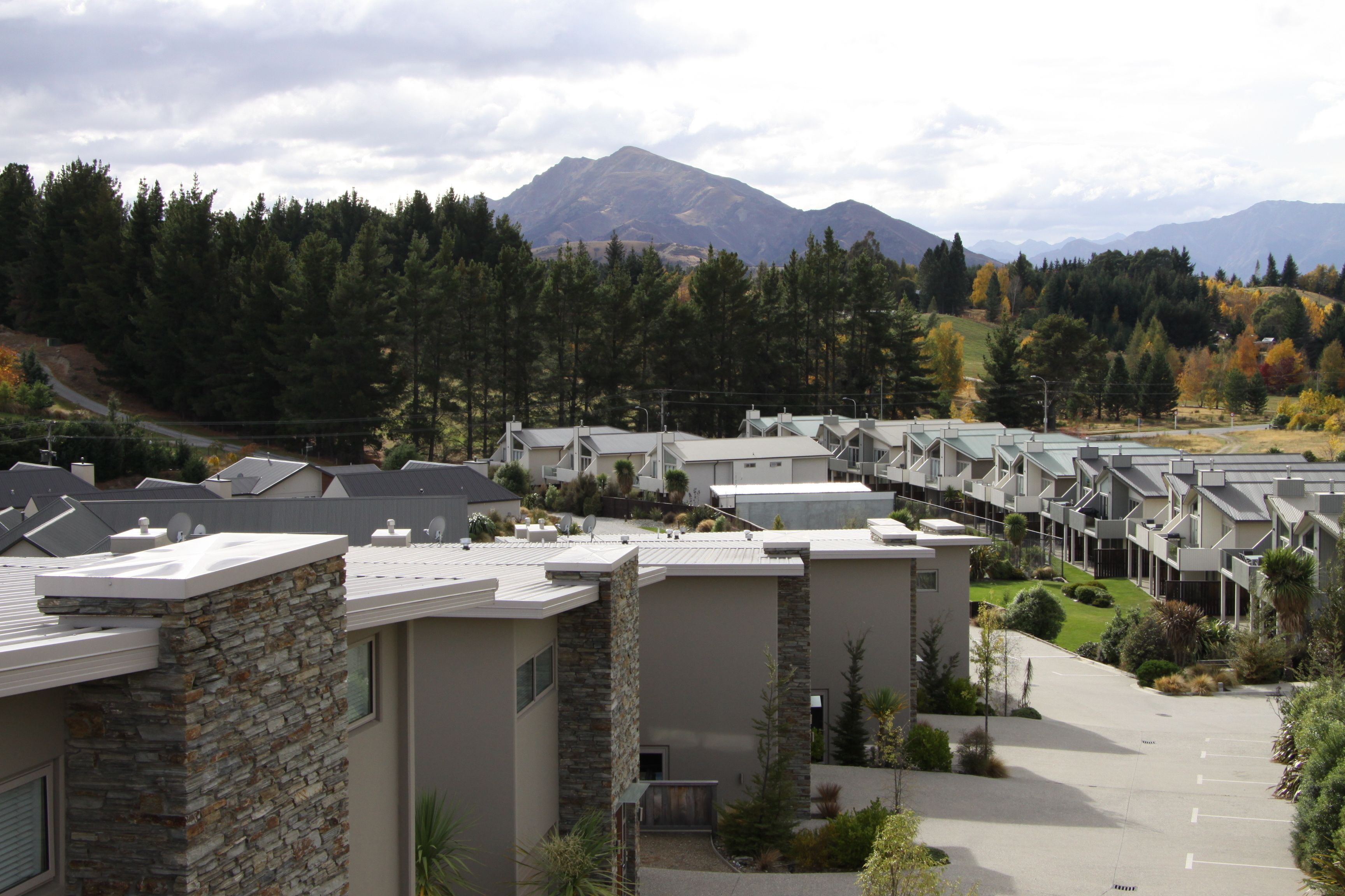 Alpine Resort Wanaka – managed by THC Hotels & Resorts Alpine Resort Wanaka – managed by THC Hotels & Resorts