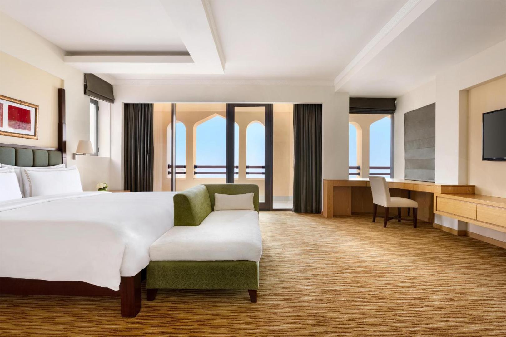 Hilton Muscat Al Bandar