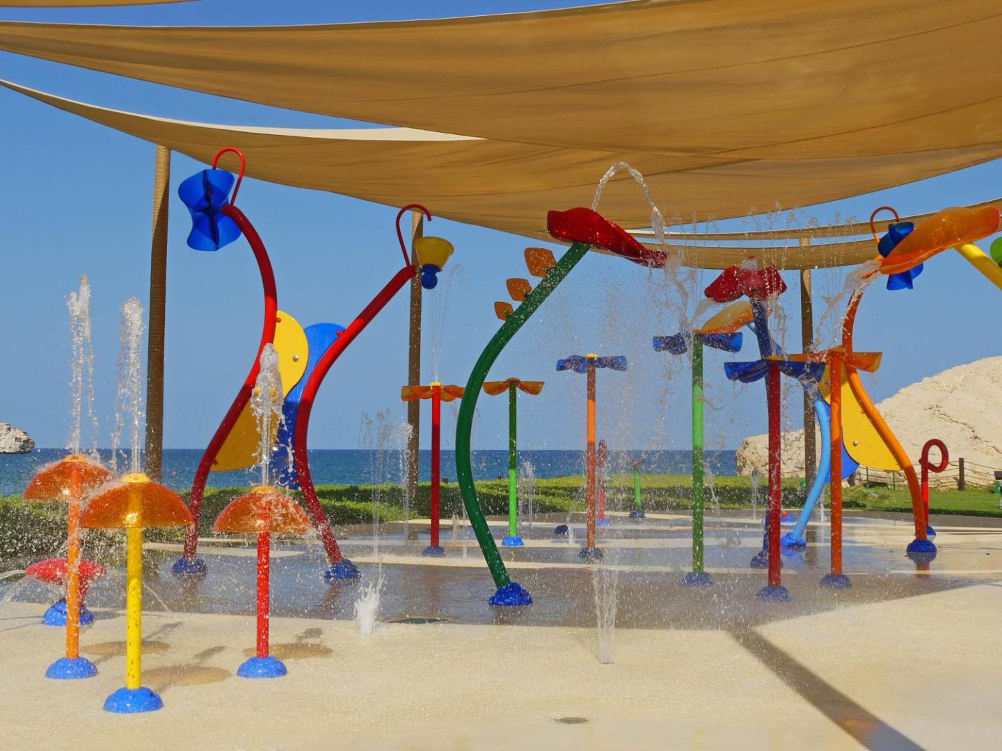 Hilton Muscat Al Bandar