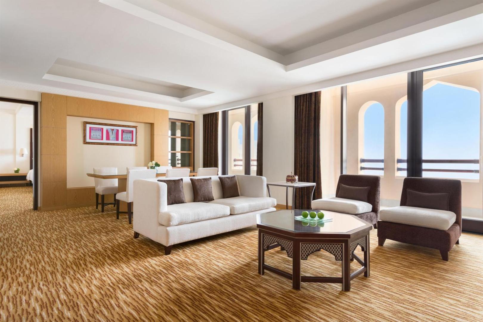 Hilton Muscat Al Bandar