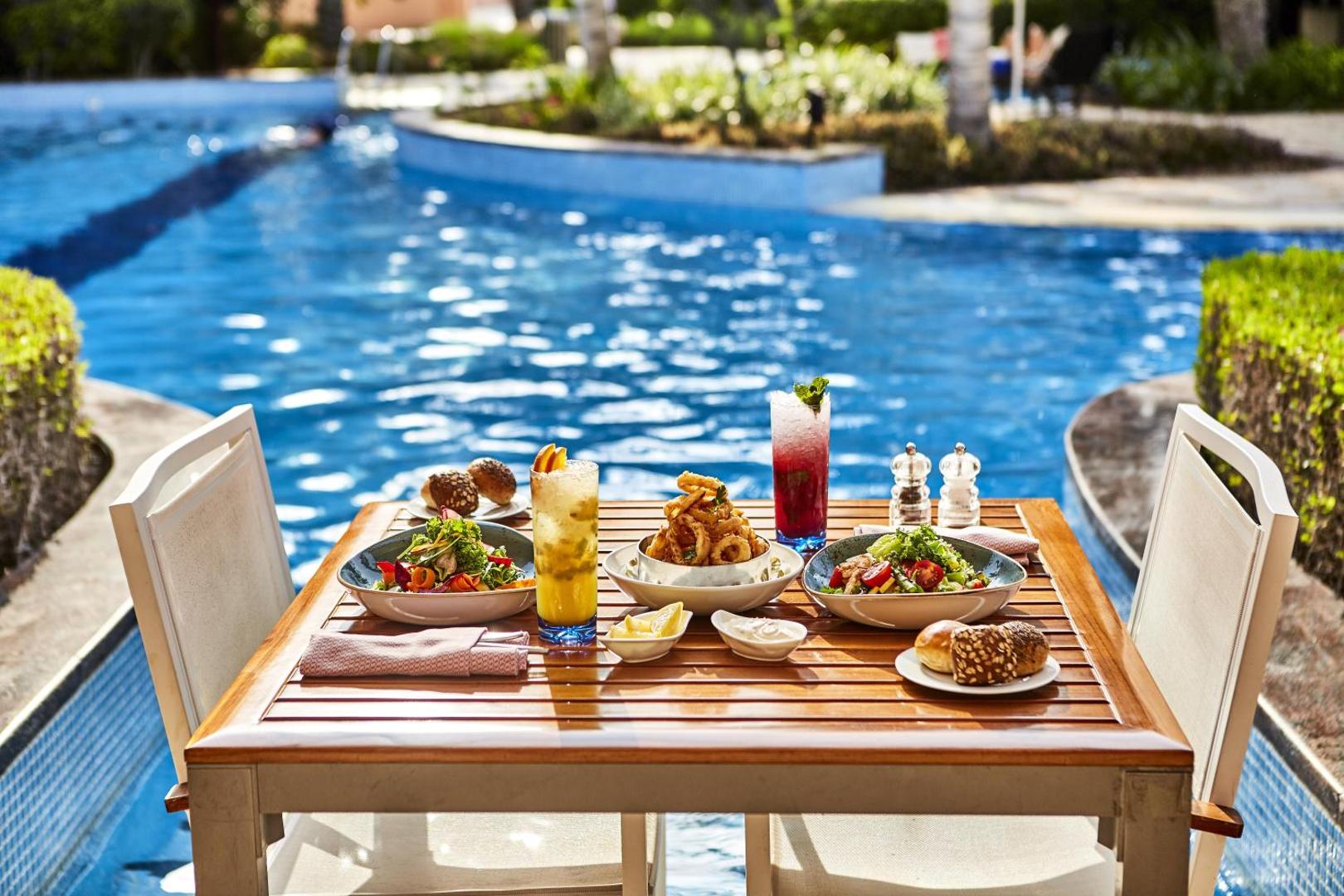 Hilton Muscat Al Bandar