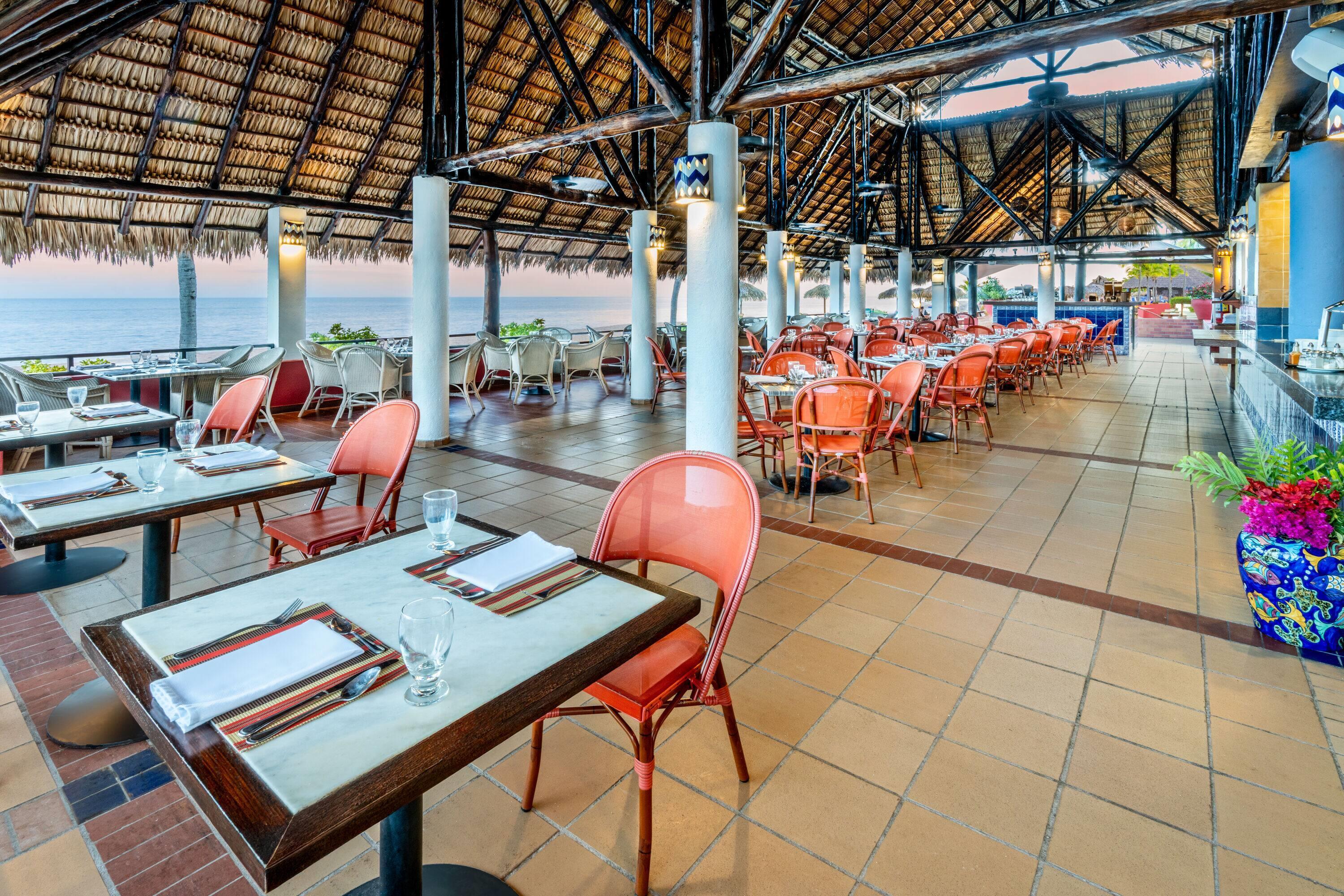 Grand Decameron Panama, A Trademark All Inclusive Resort