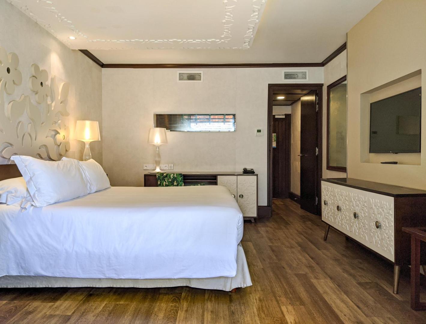 InterContinental Resort Tahiti InterContinental Resort Tahiti