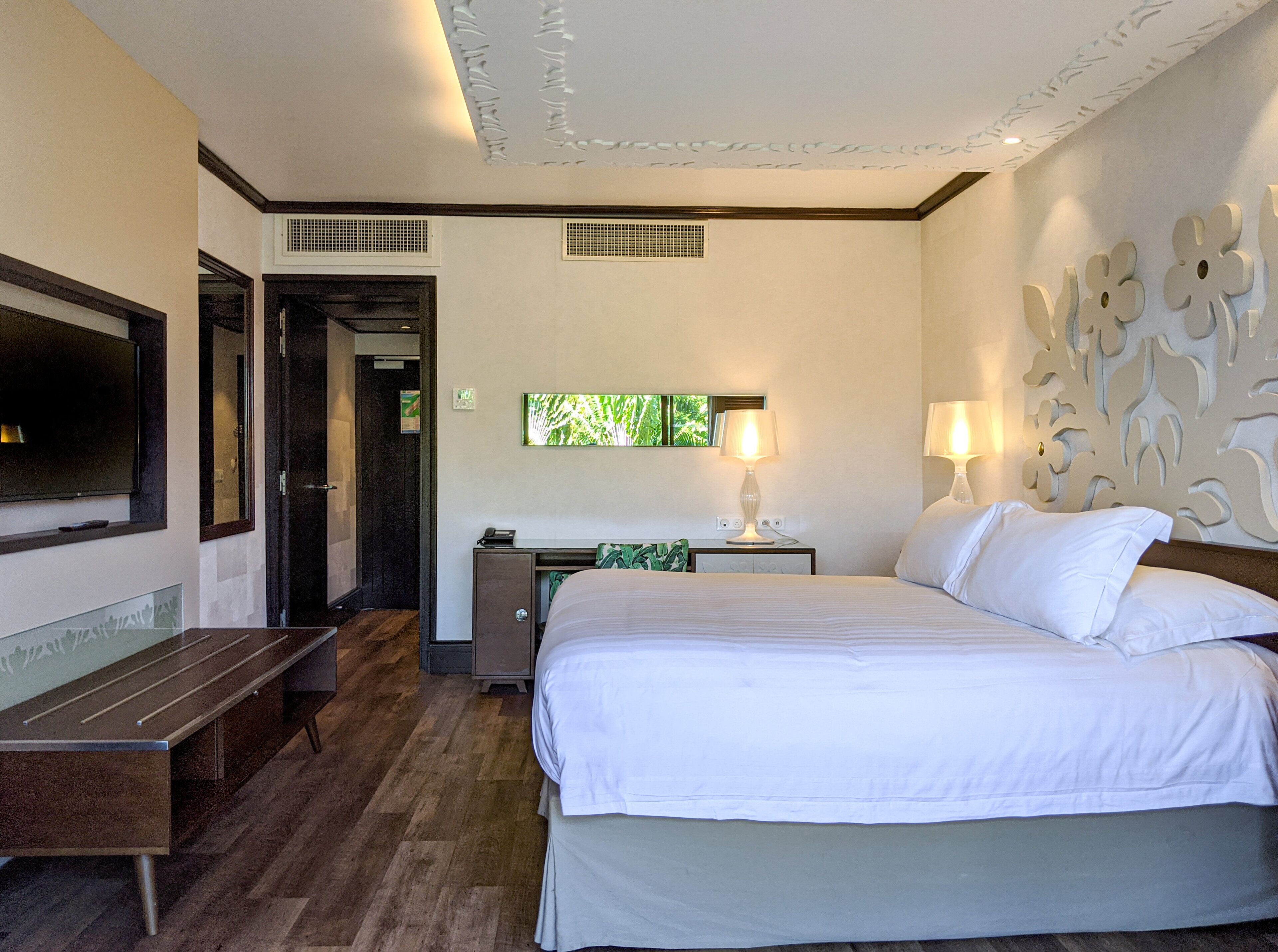 InterContinental Resort Tahiti InterContinental Resort Tahiti