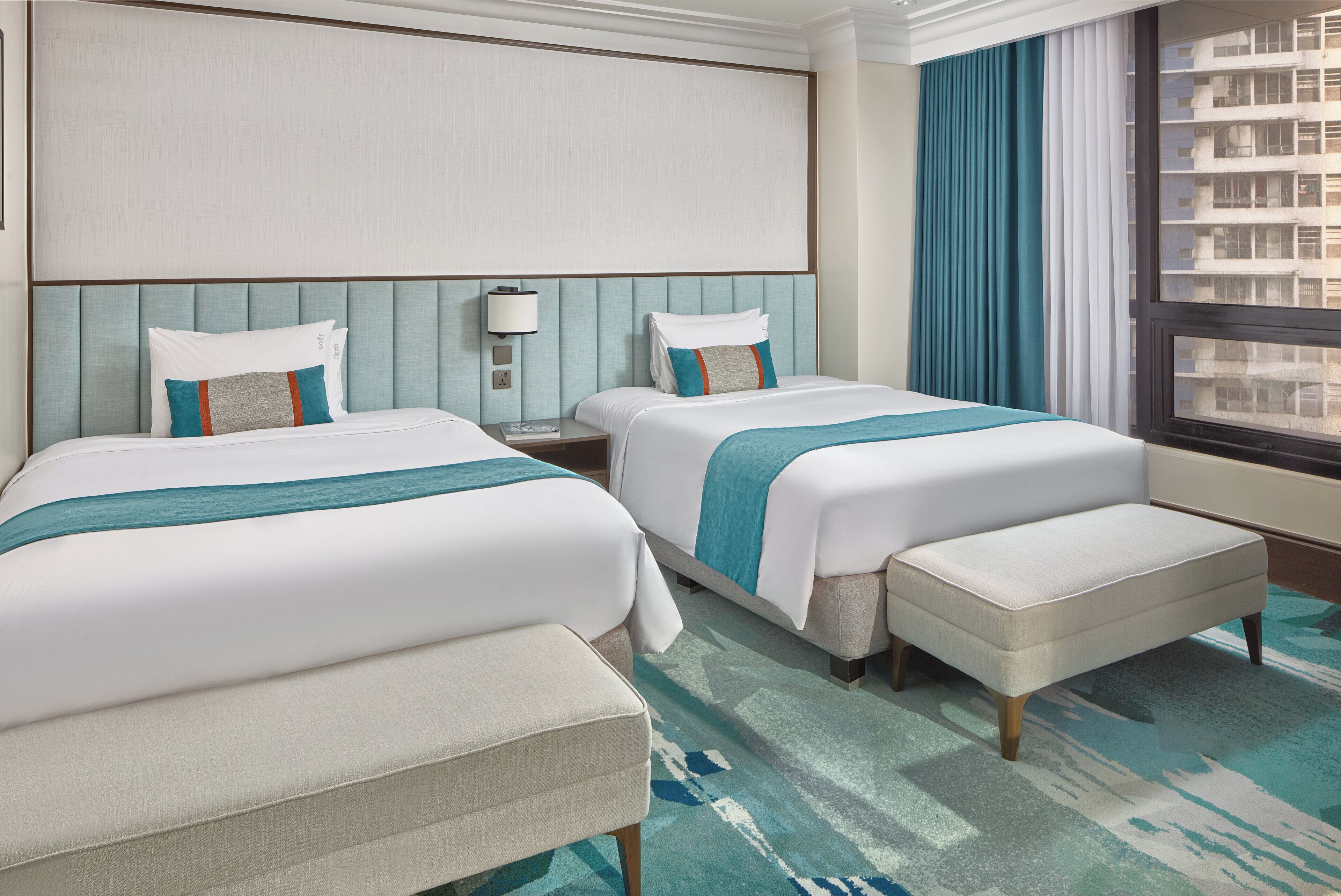 Holiday Inn Manila Galleria Holiday Inn Manila Galleria