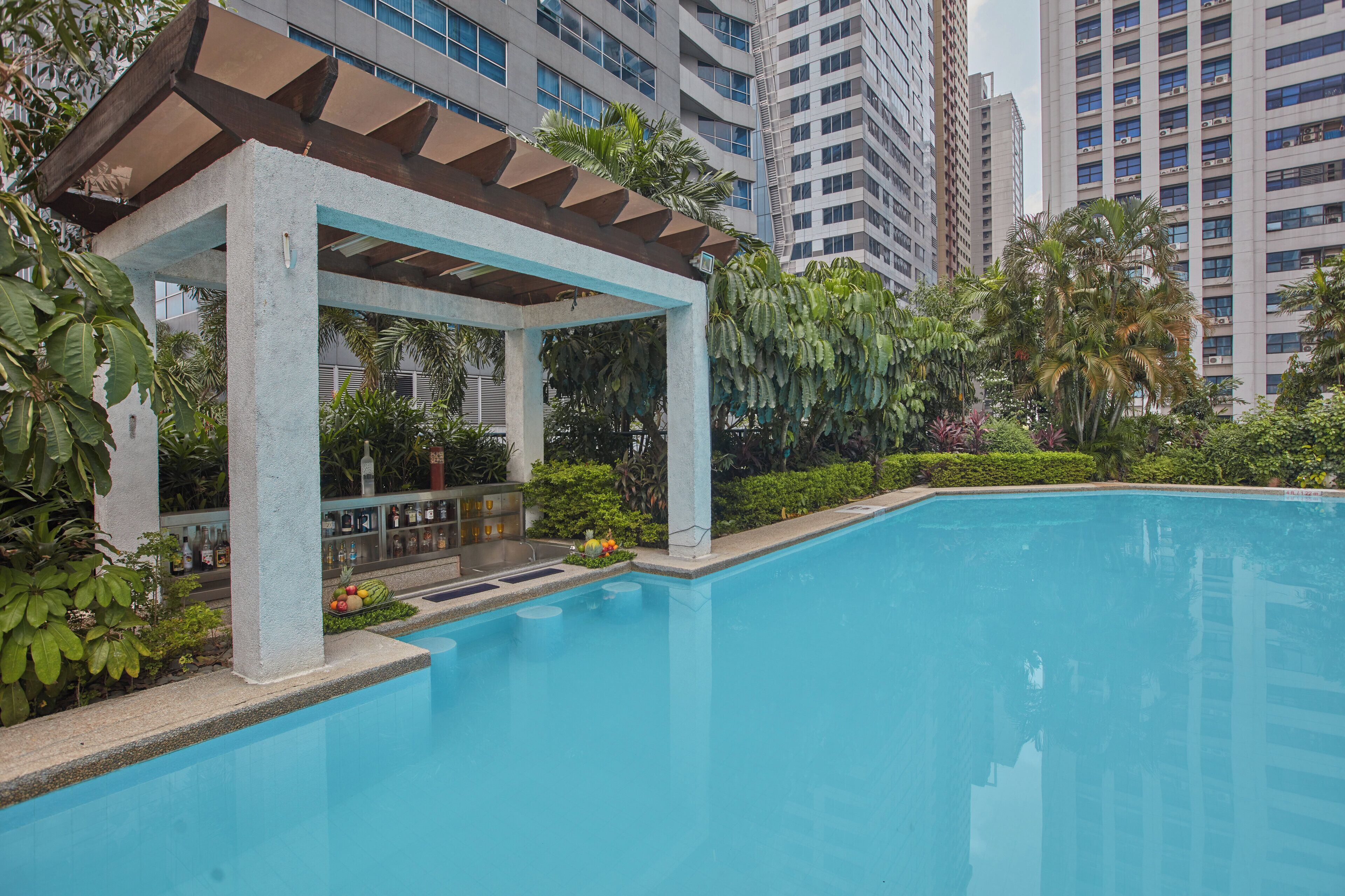 Holiday Inn Manila Galleria Holiday Inn Manila Galleria