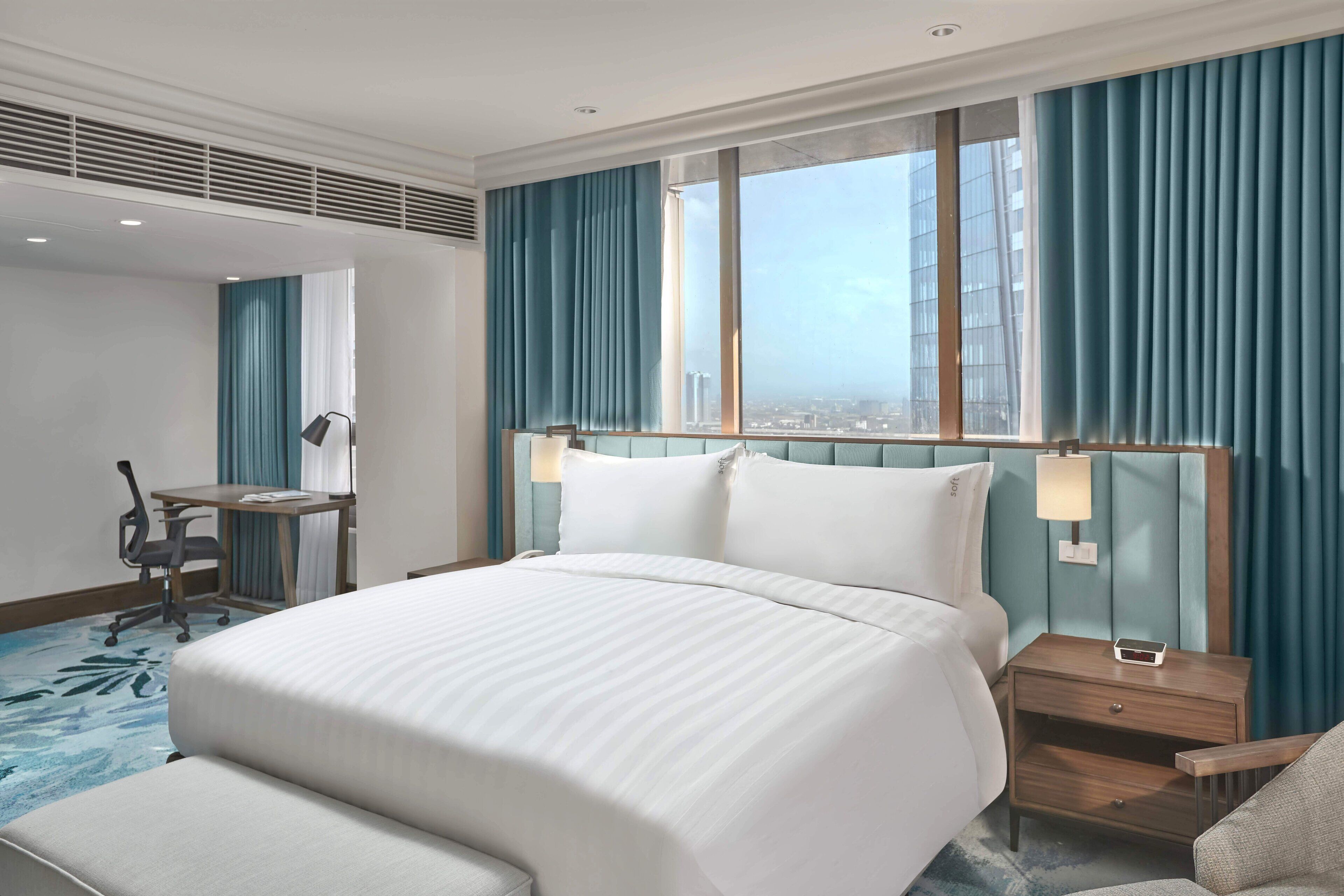 Holiday Inn Manila Galleria Holiday Inn Manila Galleria