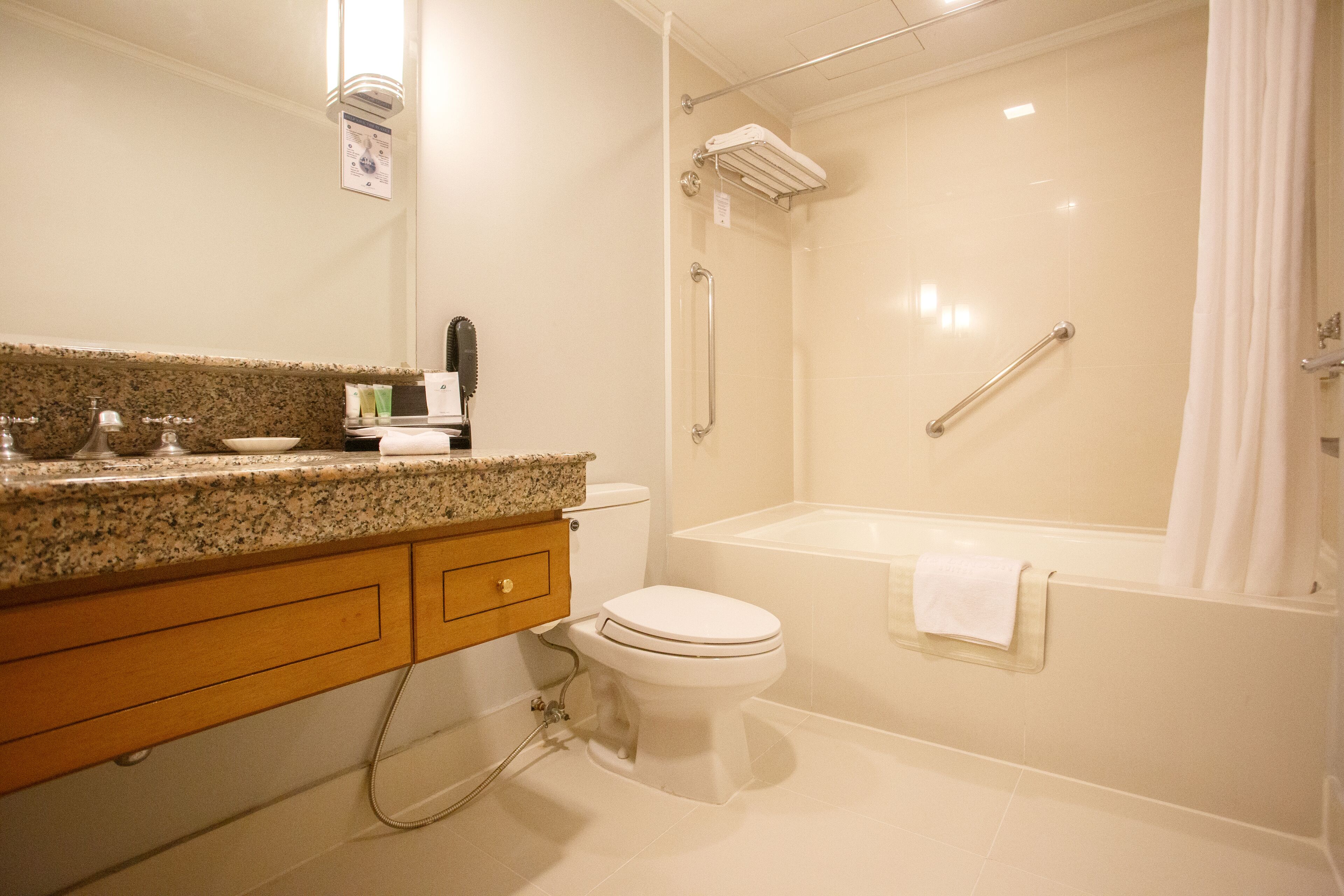 Linden Suites Linden Suites