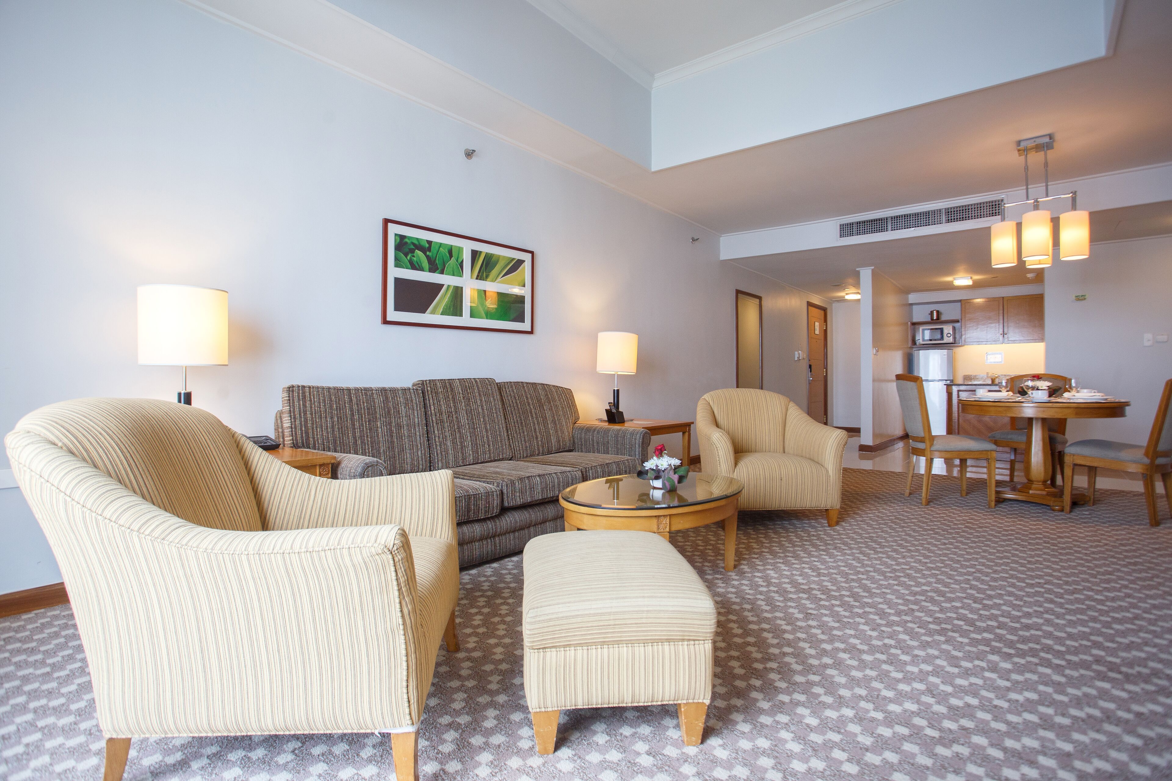 Linden Suites Linden Suites