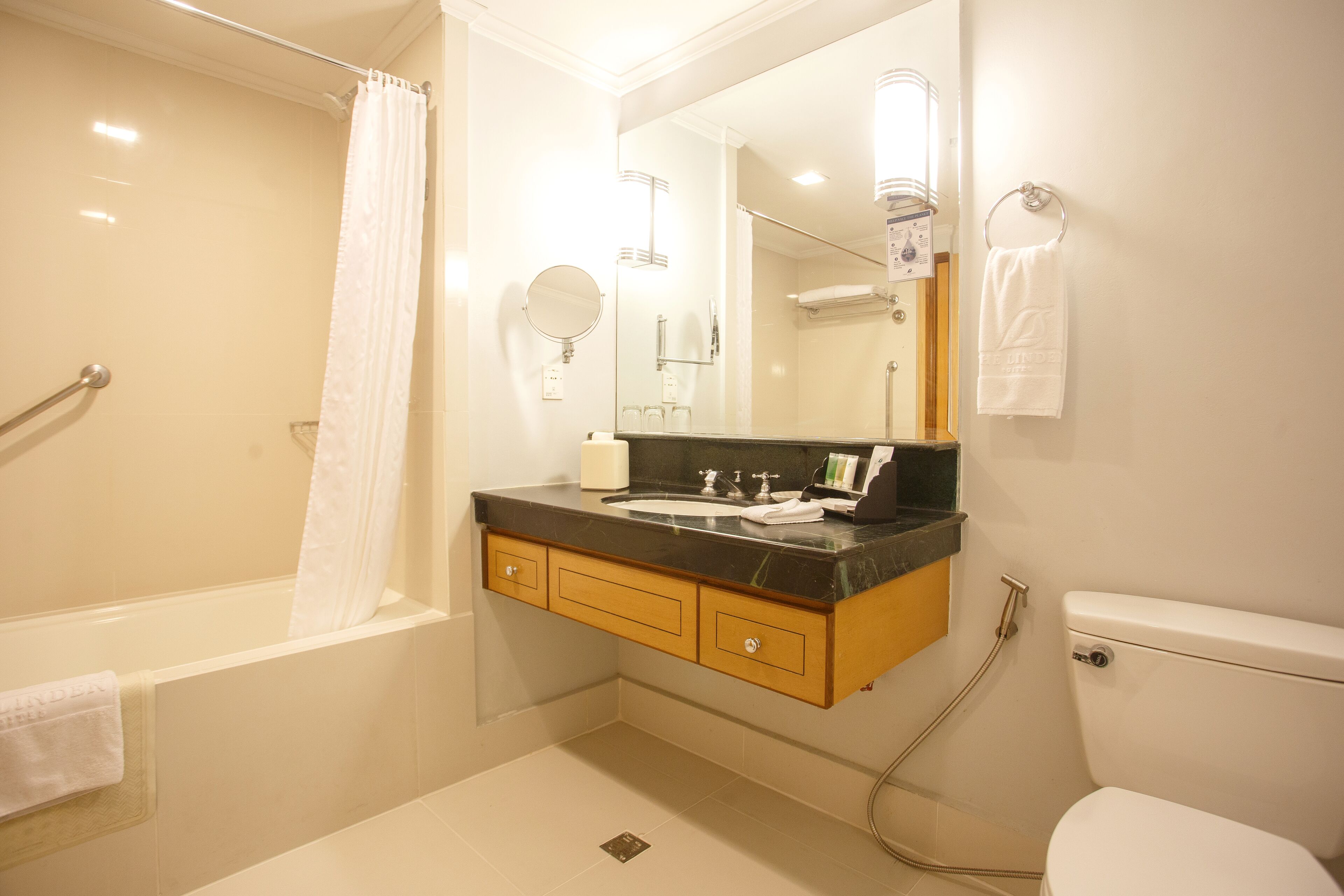 Linden Suites Linden Suites