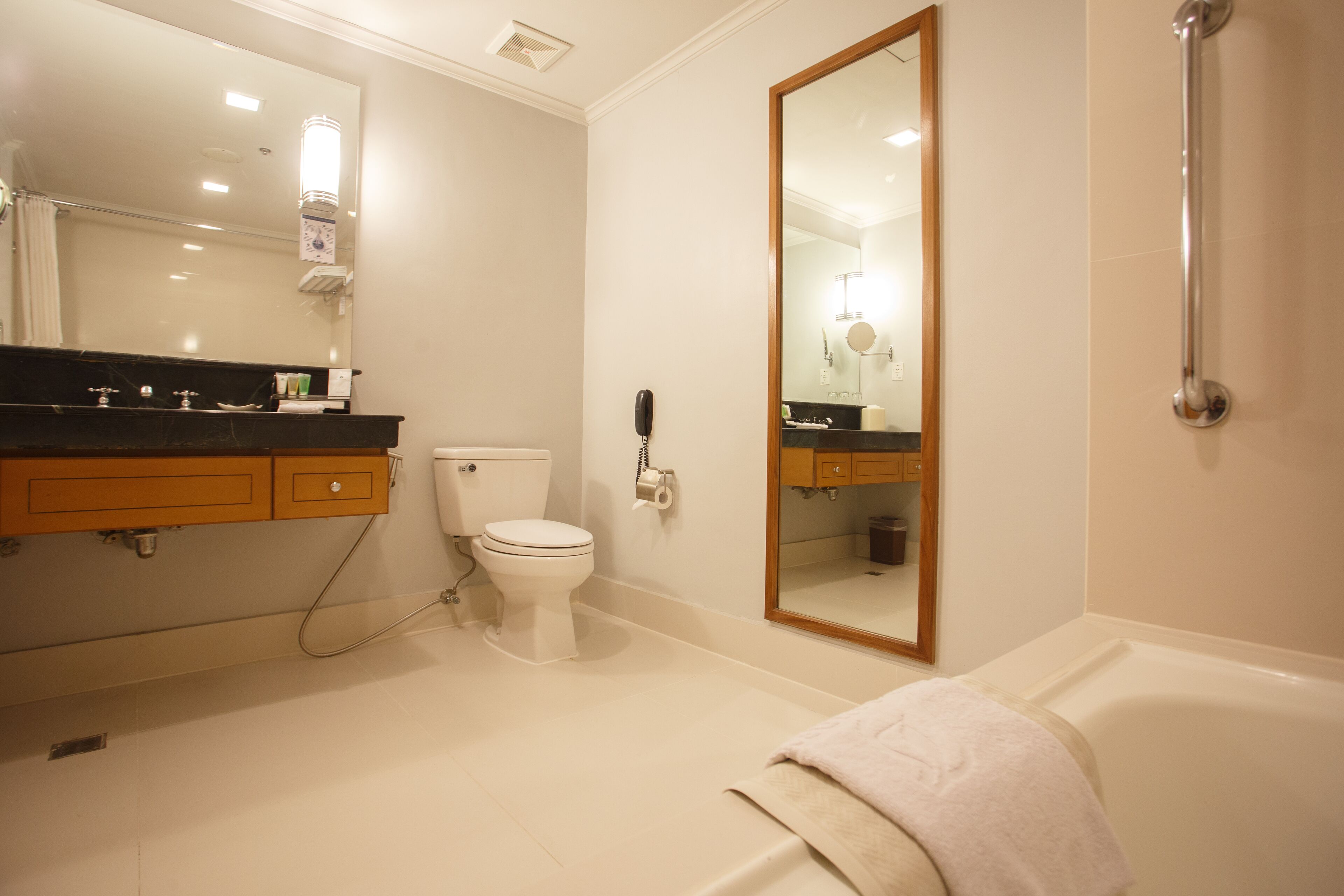 Linden Suites Linden Suites