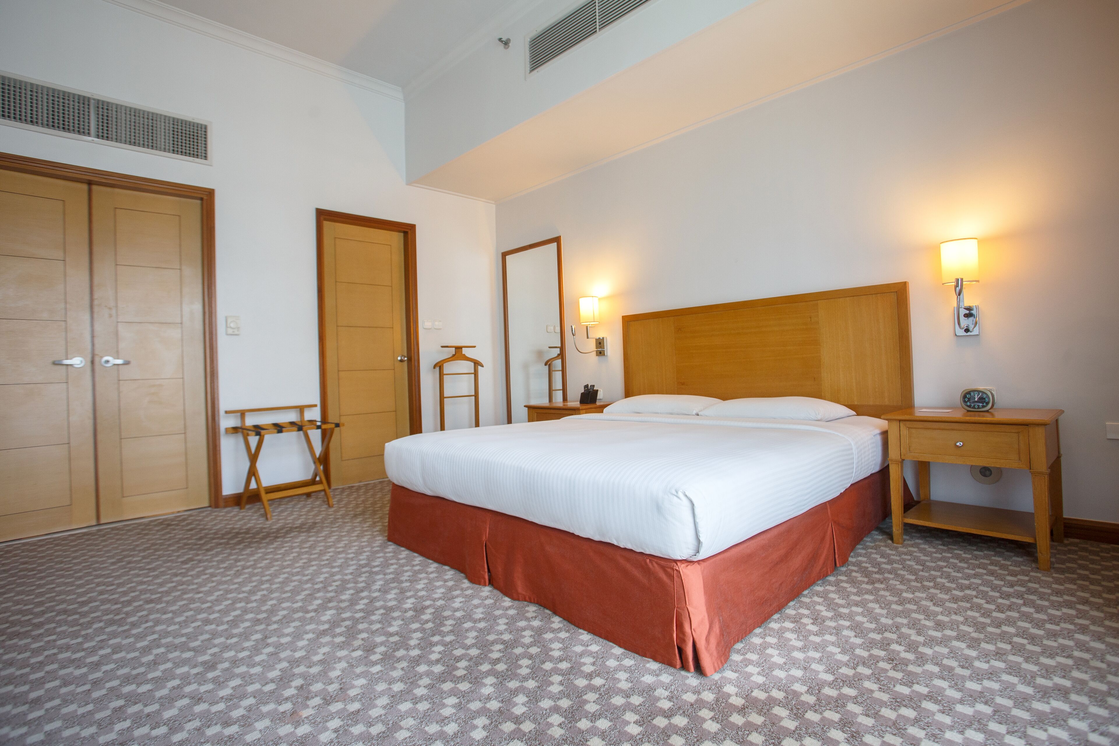 Linden Suites Linden Suites