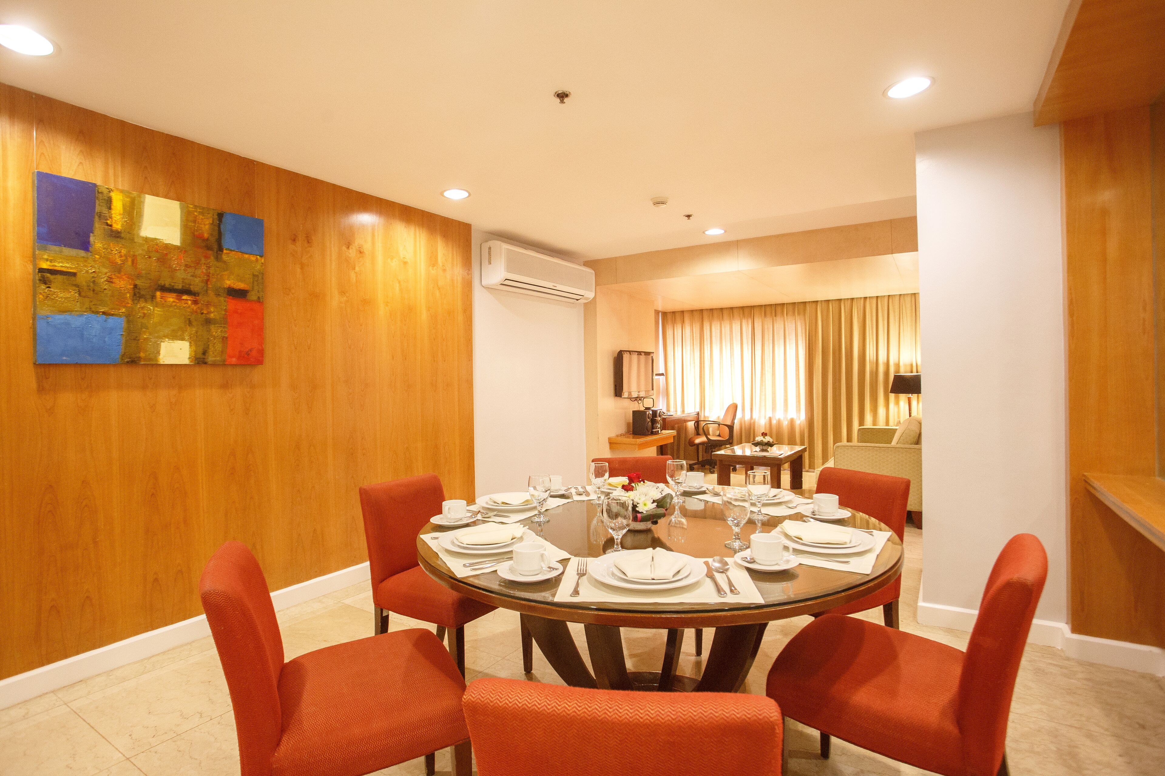 Linden Suites Linden Suites