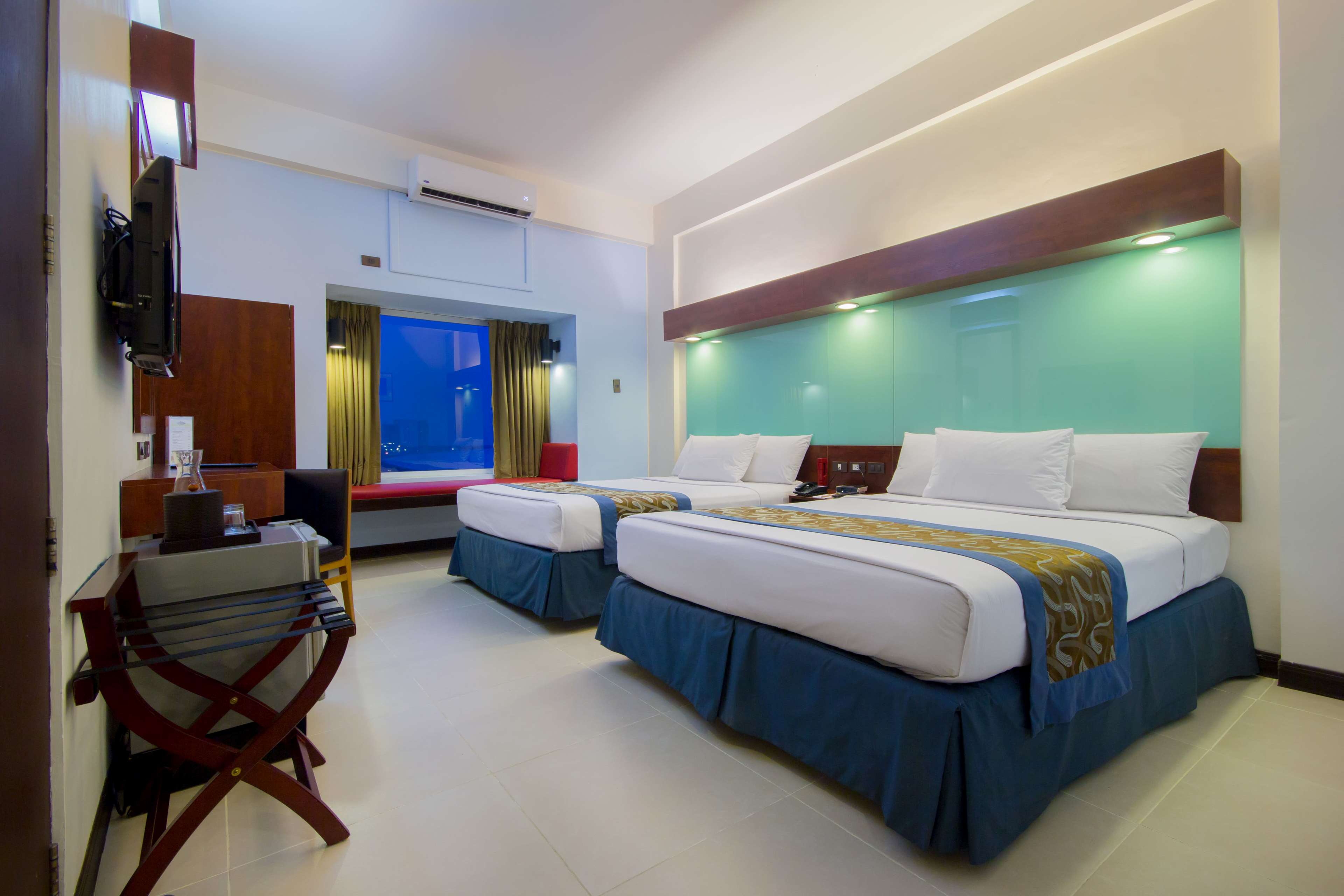 Microtel by Wyndham Mall of Asia Microtel by Wyndham Mall of Asia