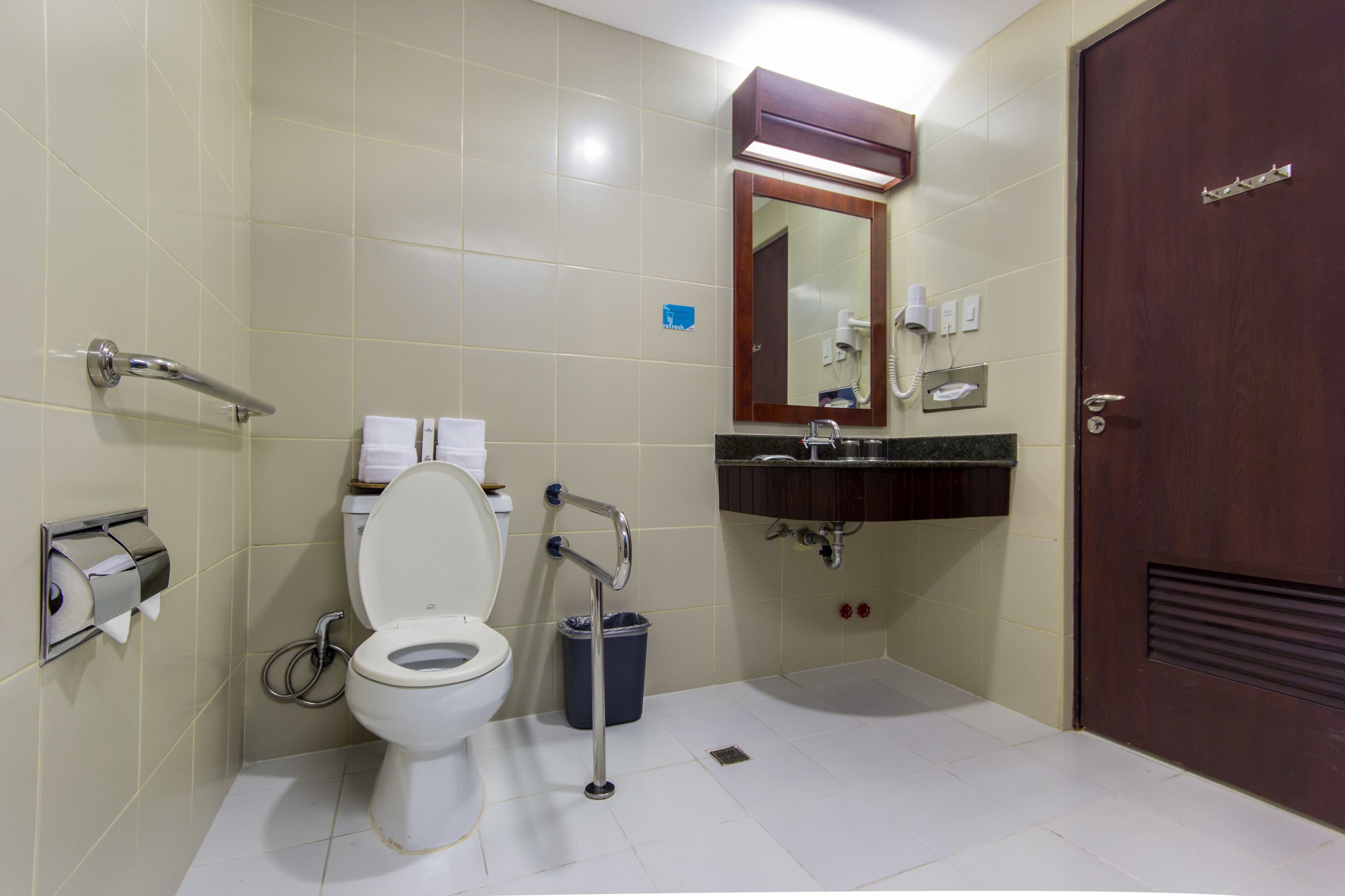 Microtel by Wyndham Mall of Asia Microtel by Wyndham Mall of Asia