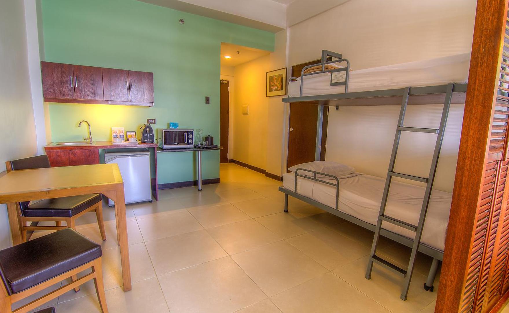 Microtel by Wyndham Mall of Asia Microtel by Wyndham Mall of Asia