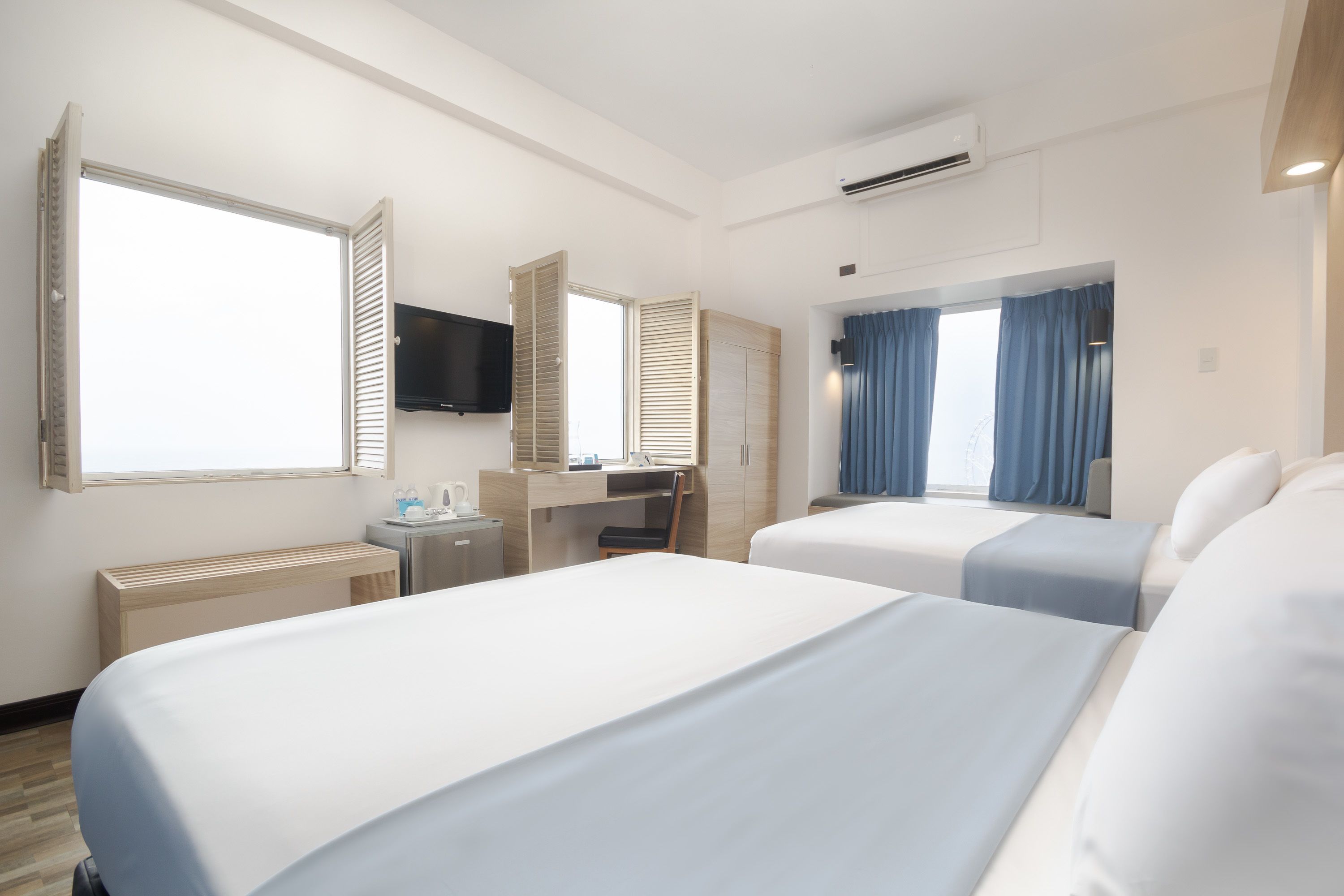 Microtel by Wyndham Mall of Asia Microtel by Wyndham Mall of Asia