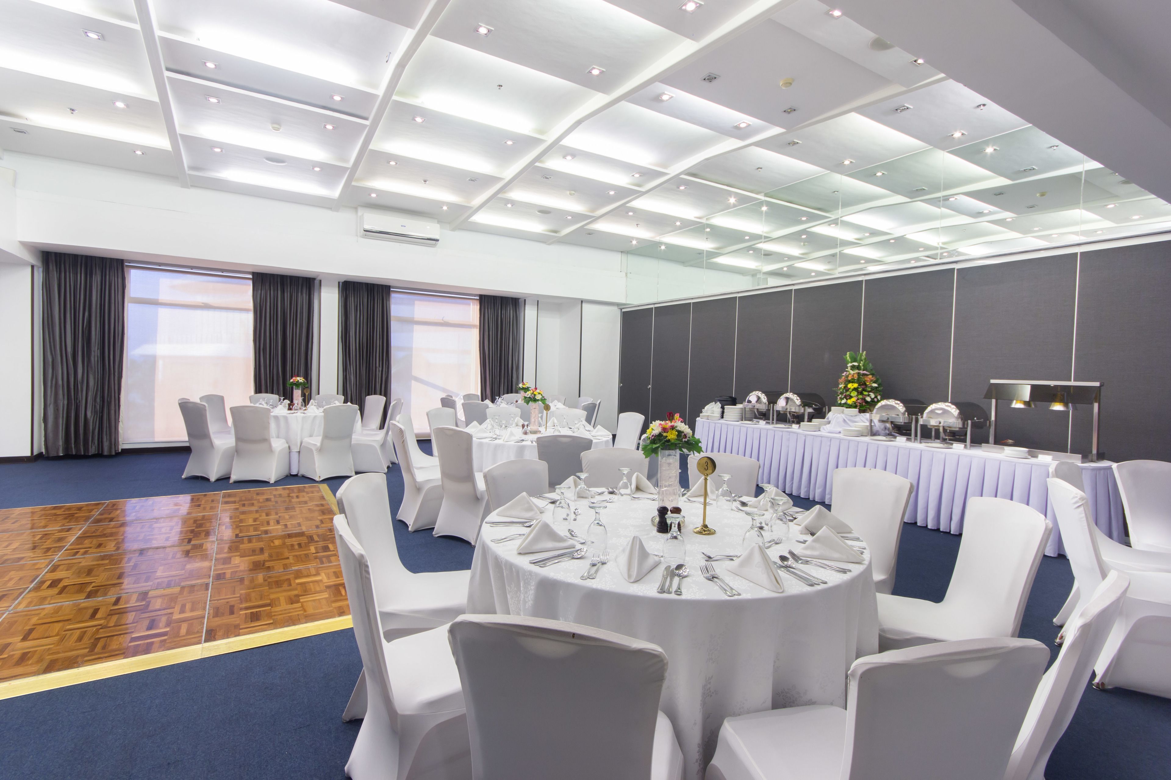 Microtel by Wyndham Mall of Asia Microtel by Wyndham Mall of Asia