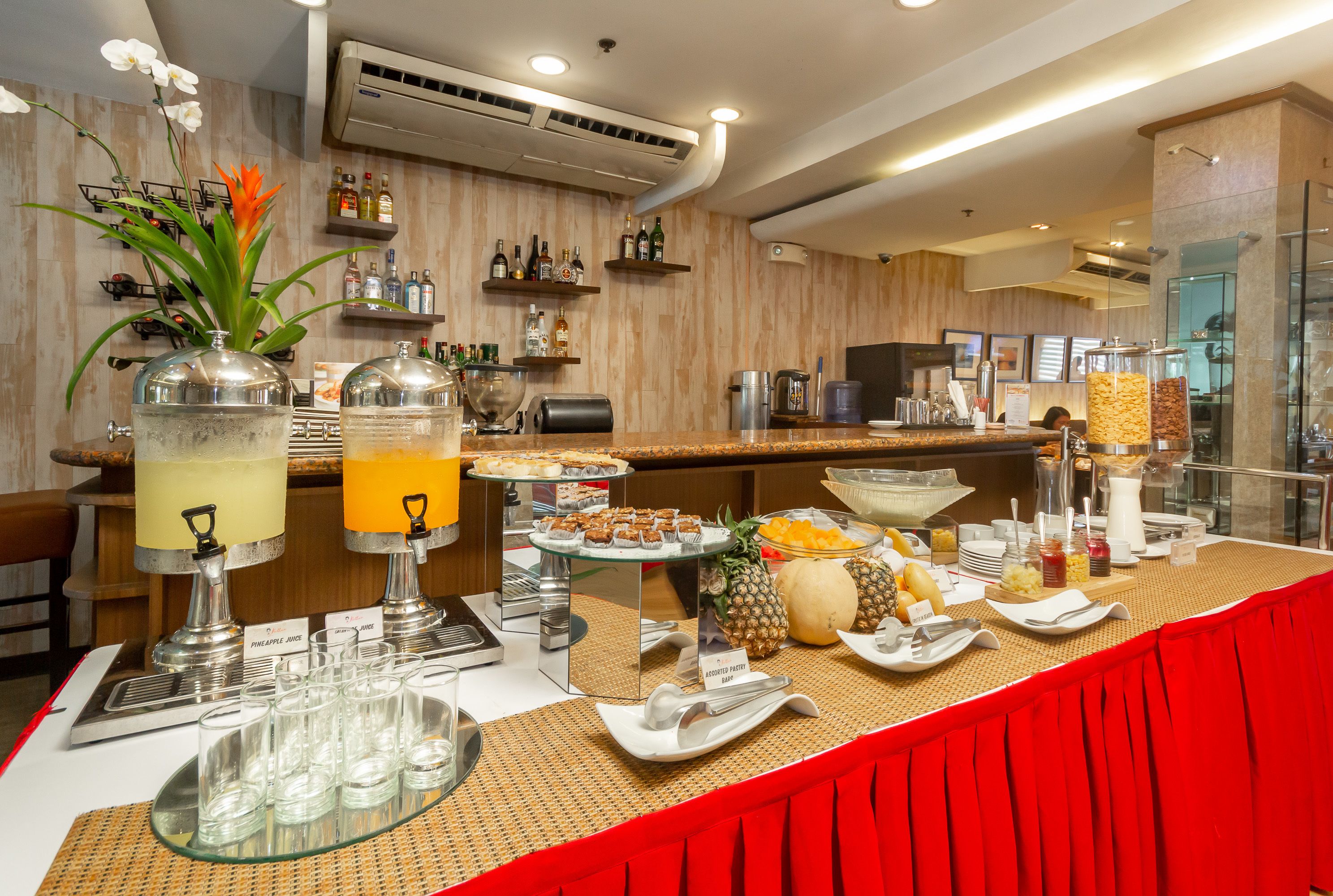 Microtel by Wyndham Mall of Asia Microtel by Wyndham Mall of Asia