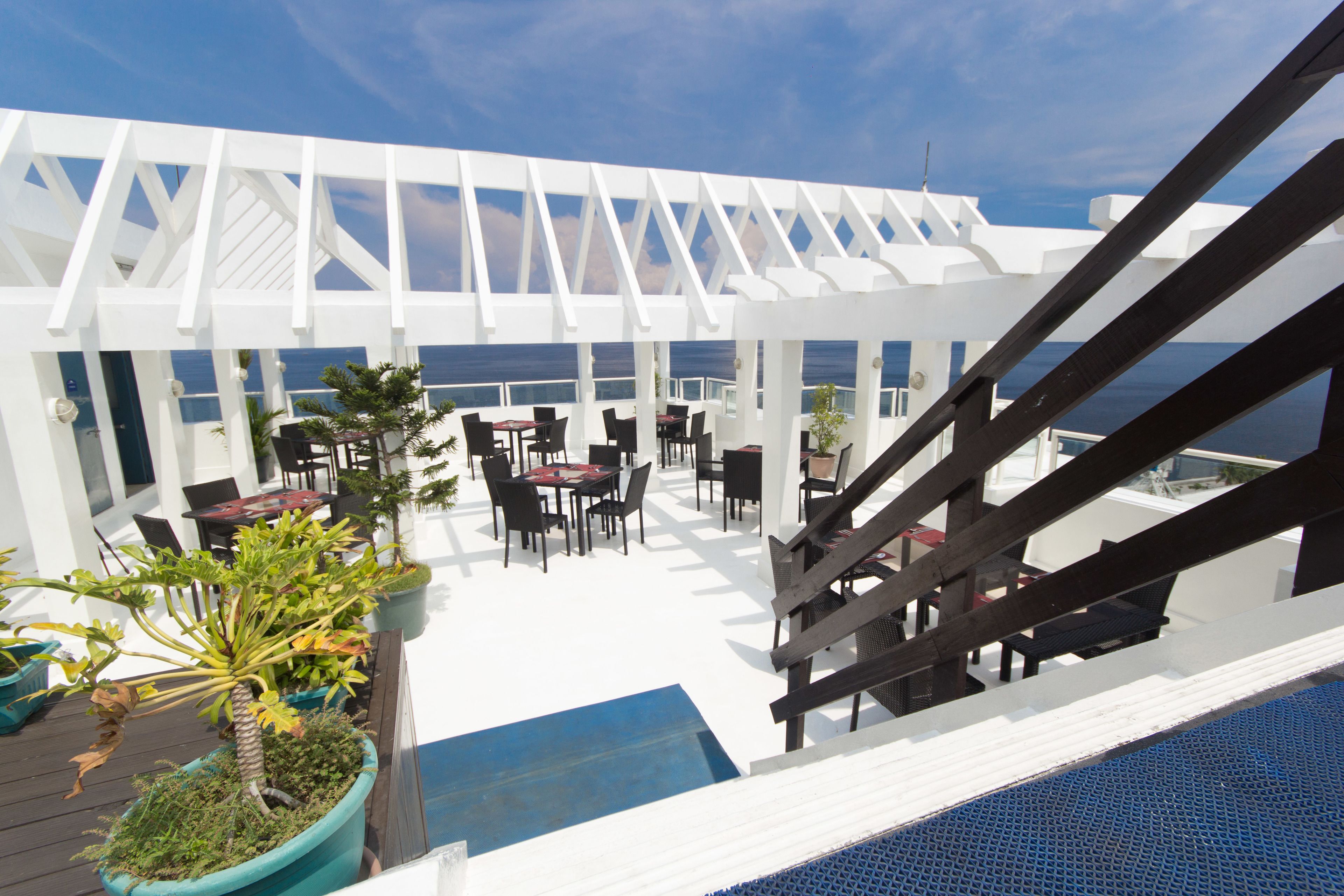 Microtel by Wyndham Mall of Asia Microtel by Wyndham Mall of Asia
