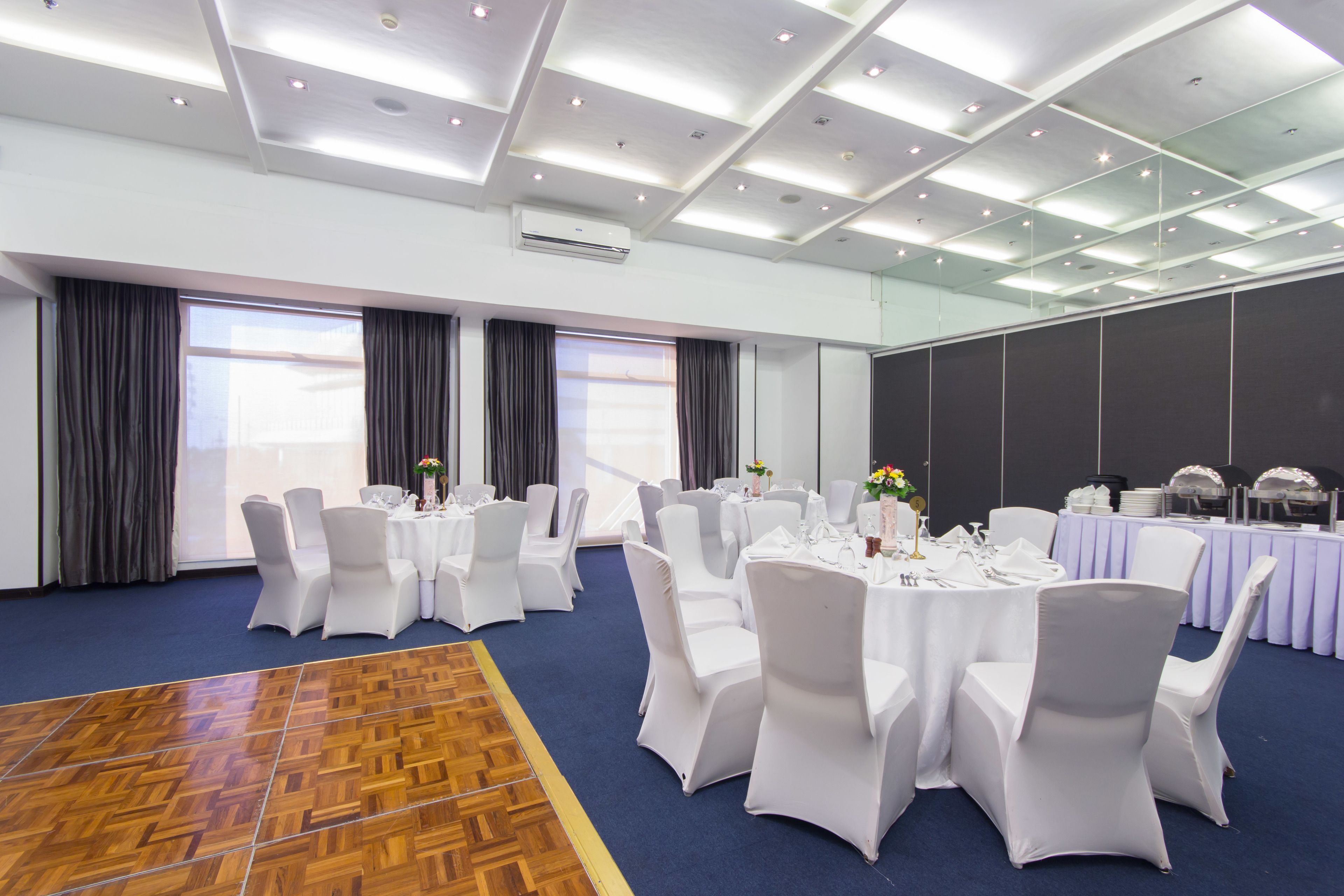 Microtel by Wyndham Mall of Asia Microtel by Wyndham Mall of Asia