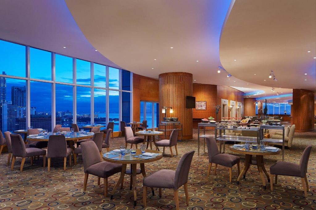 Sheraton Manila Bay Sheraton Manila Bay
