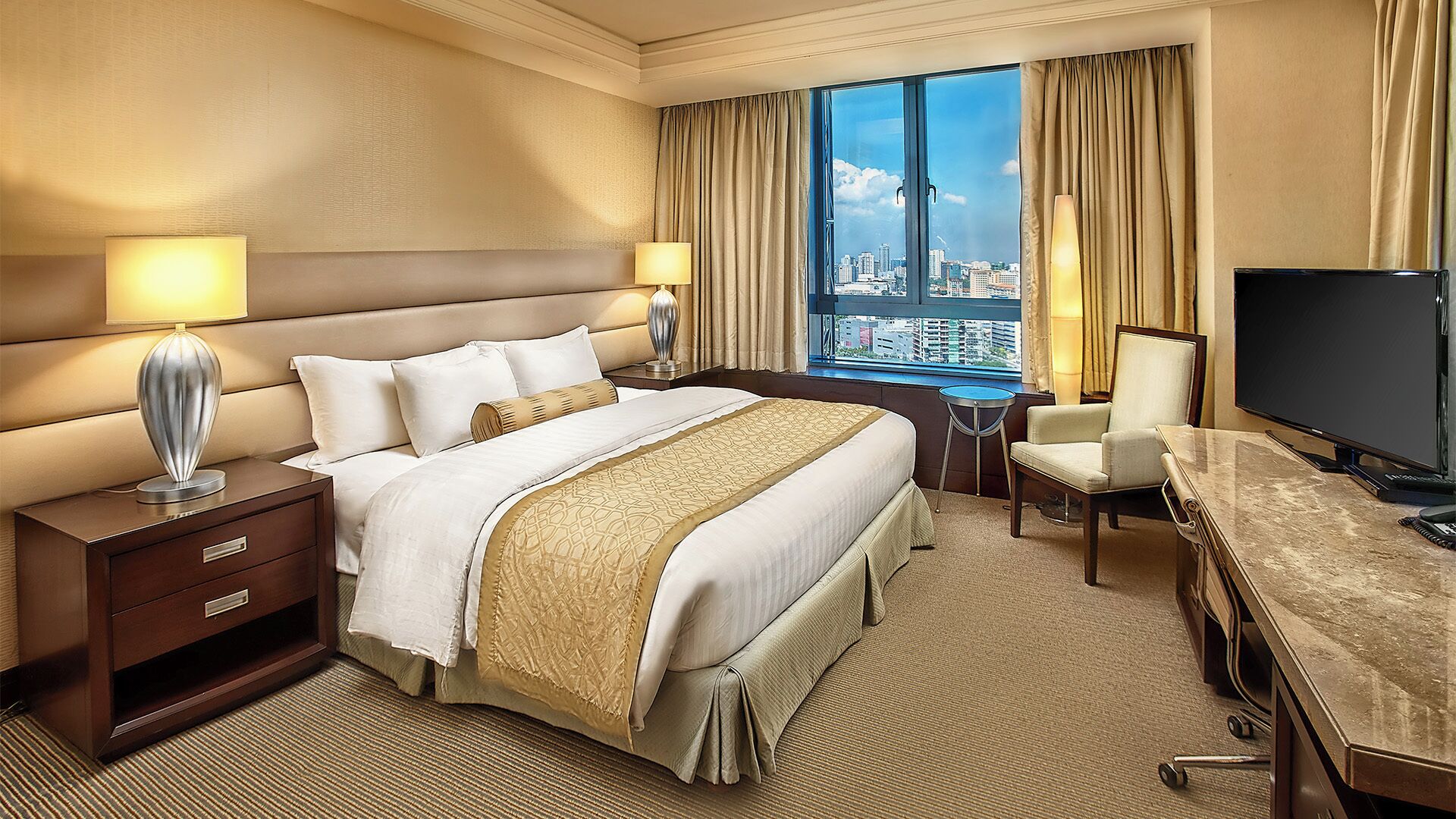 Crimson Hotel Filinvest City Manila Crimson Hotel Filinvest City Manila