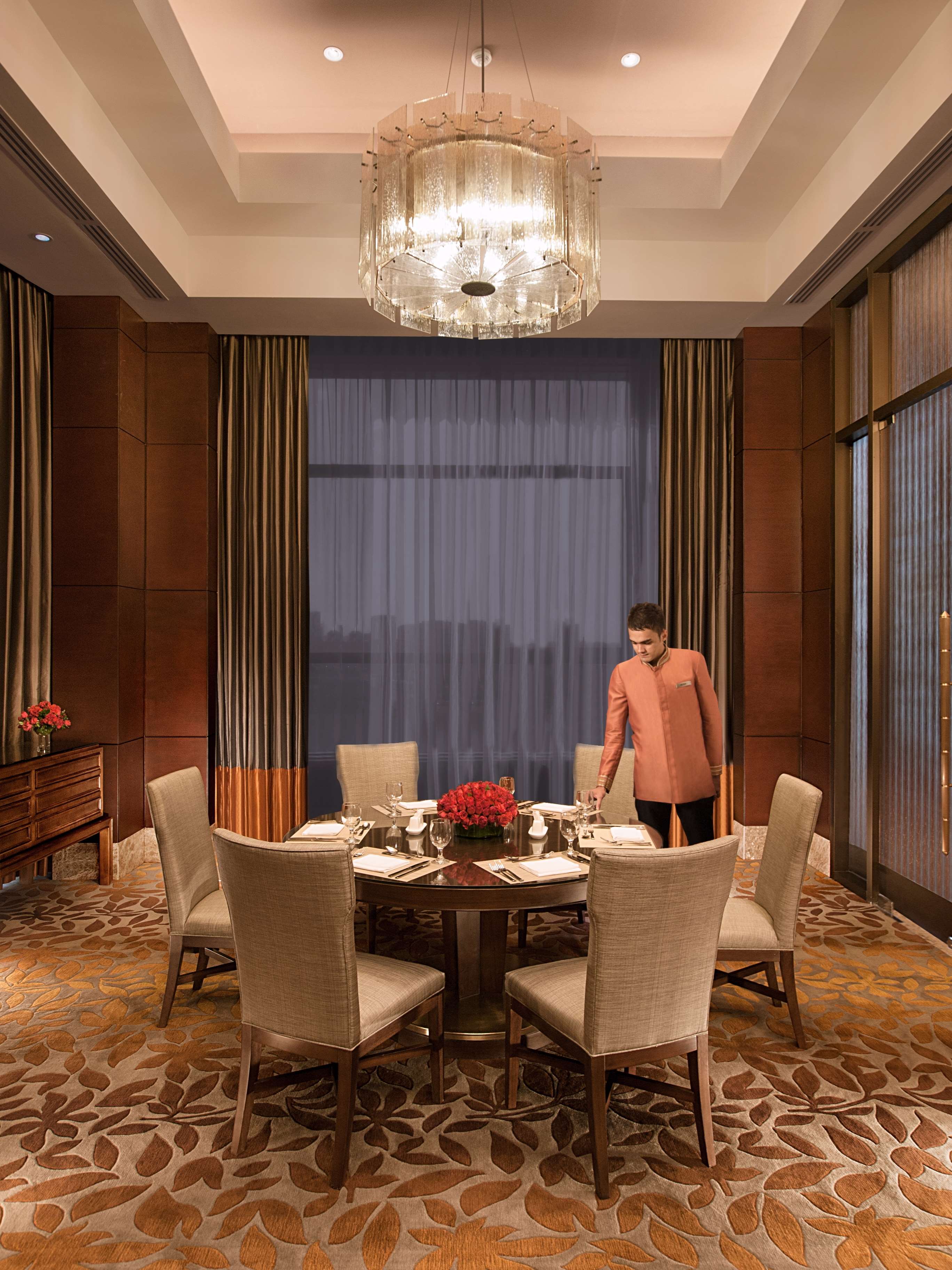 Crimson Hotel Filinvest City Manila Crimson Hotel Filinvest City Manila