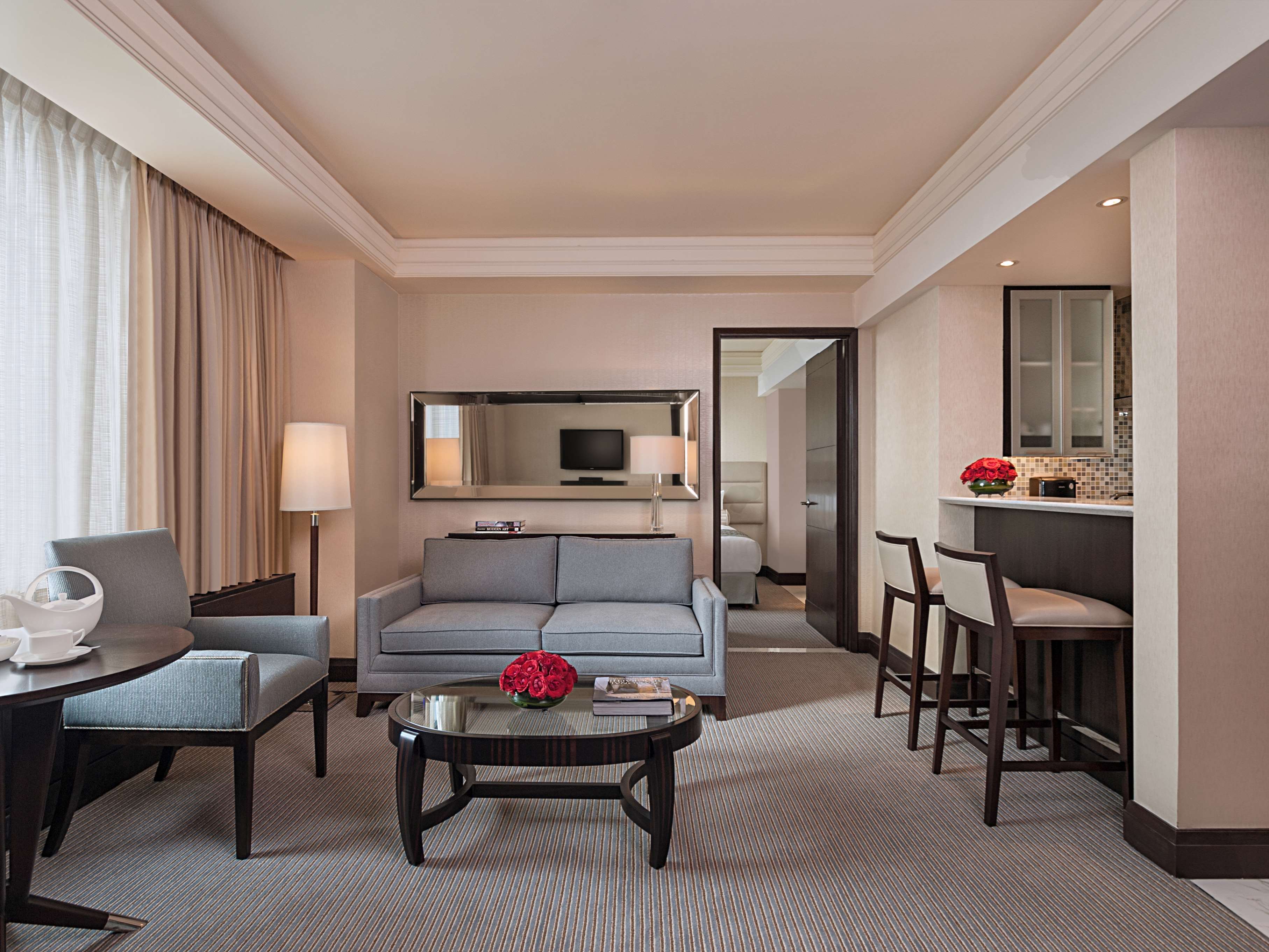 Crimson Hotel Filinvest City Manila Crimson Hotel Filinvest City Manila