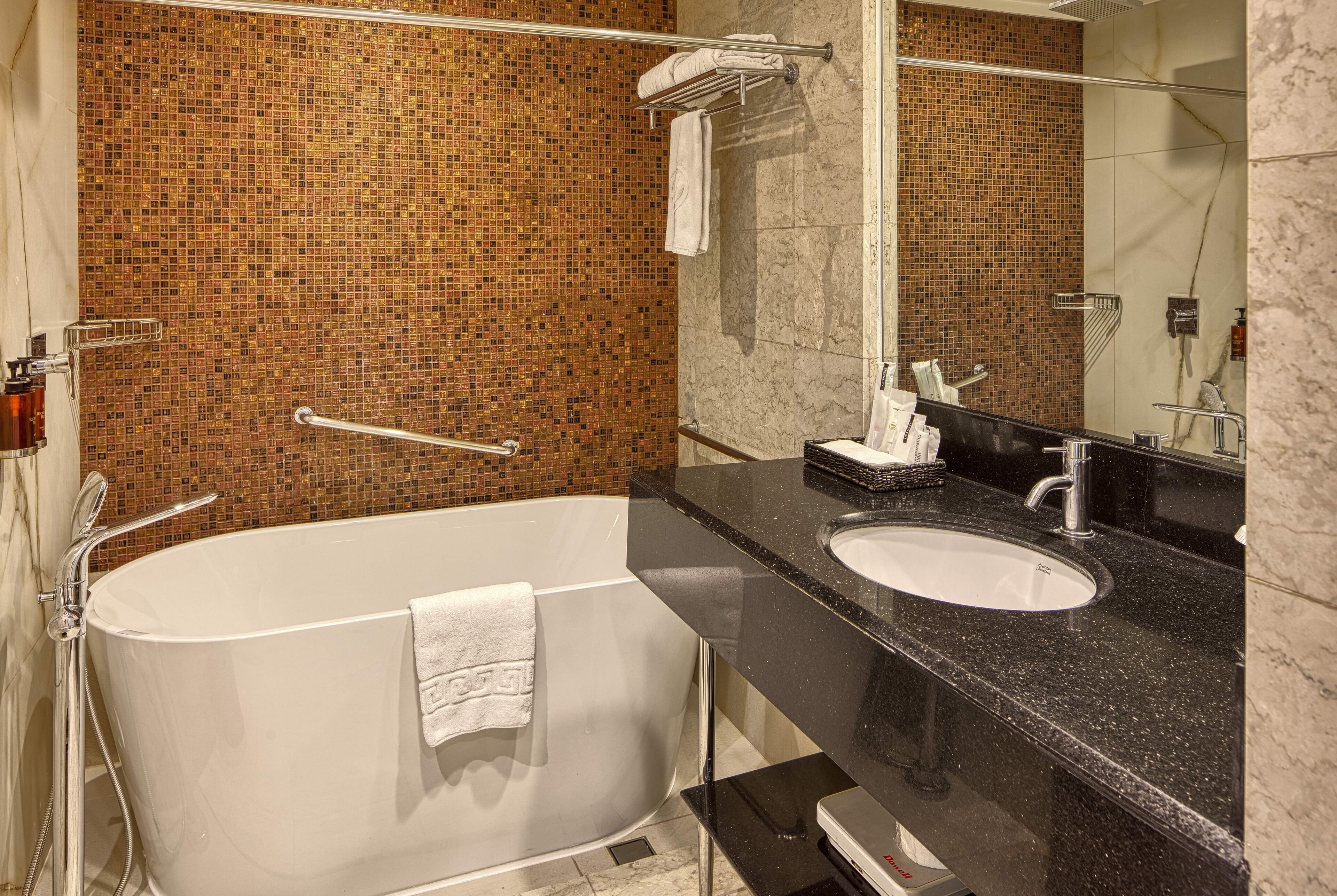 Eastwood Richmonde Eastwood Richmonde