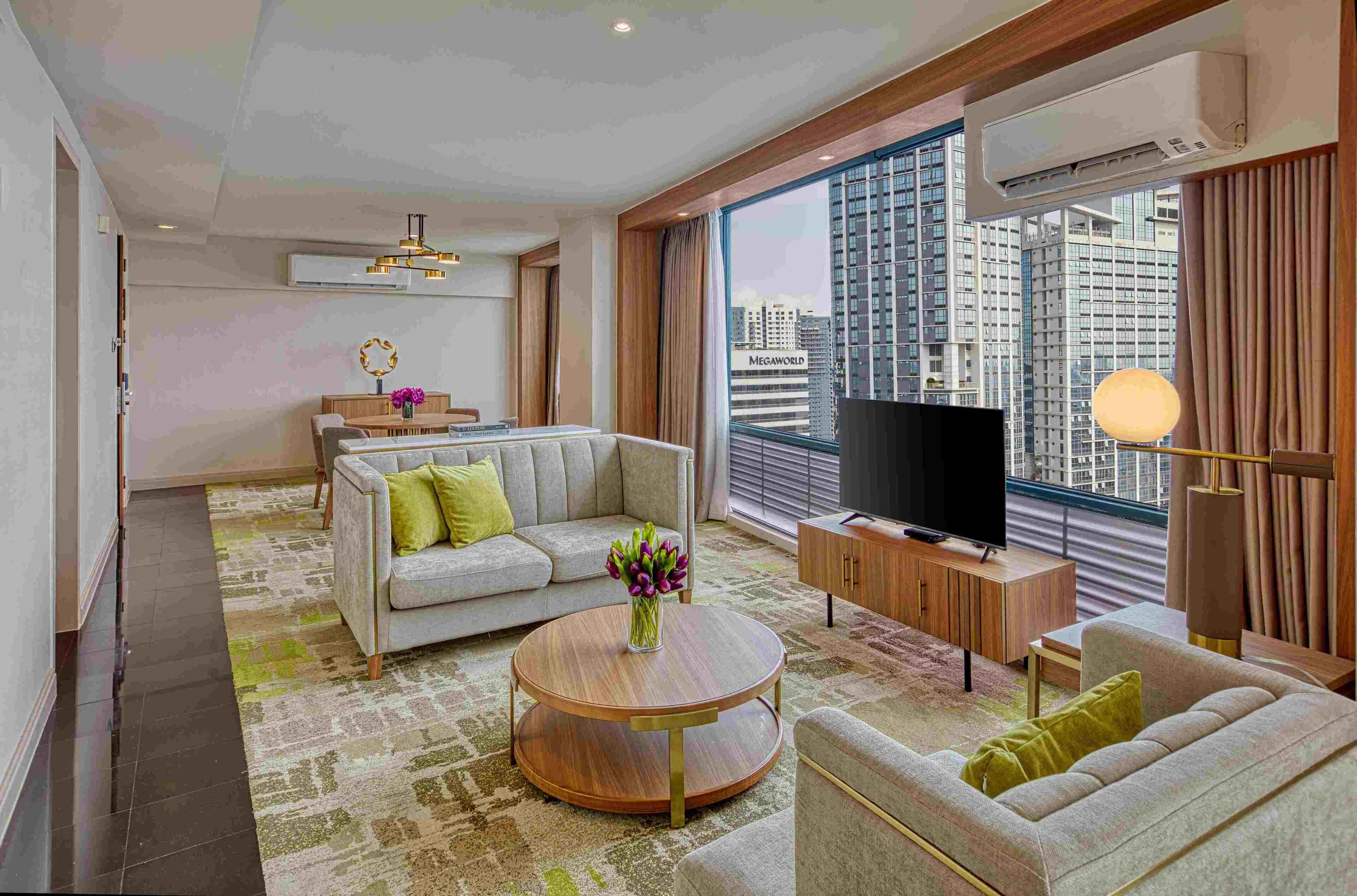 Eastwood Richmonde Eastwood Richmonde
